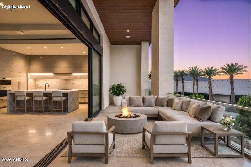 6587 N PALMERAIE Boulevard 3010, Paradise Valley, AZ 85253 — photo 1 of 27