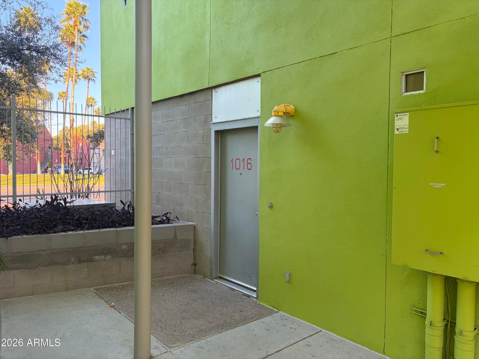 1111 W UNIVERSITY Drive 1016, Tempe, AZ 85281 — photo 24 of 35
