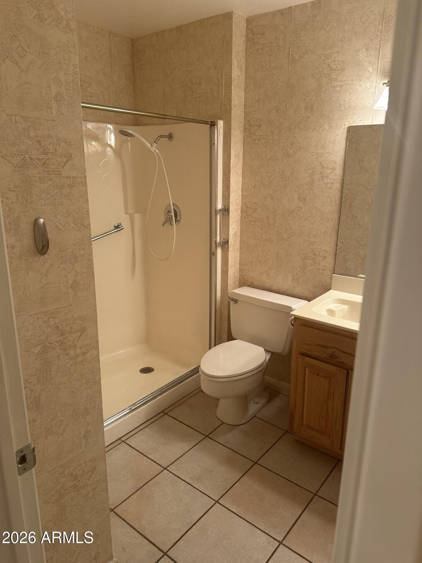 10512 W EL CAPITAN Circle, Sun City, AZ 85351 — photo 10 of 34
