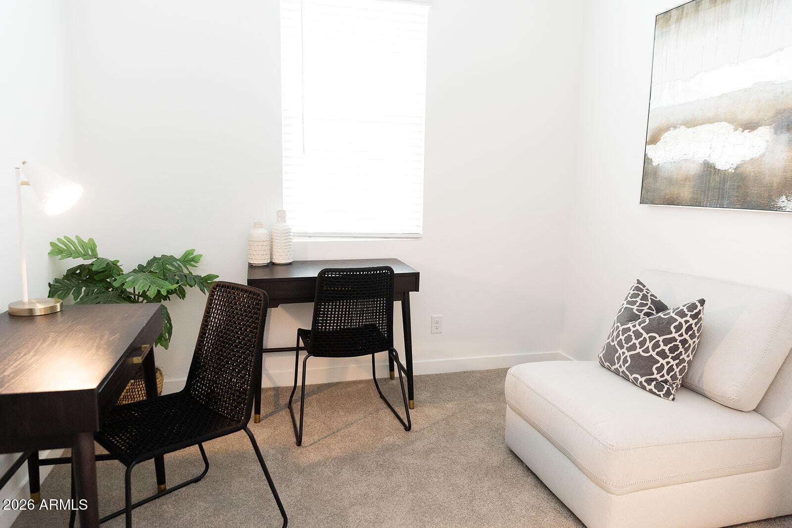 2327 E LEVI Drive, Phoenix, AZ 85040 — photo 37 of 40