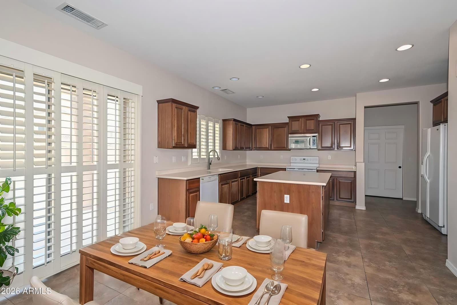 29789 W FAIRMOUNT Avenue, Buckeye, AZ 85396 — photo 10 of 43