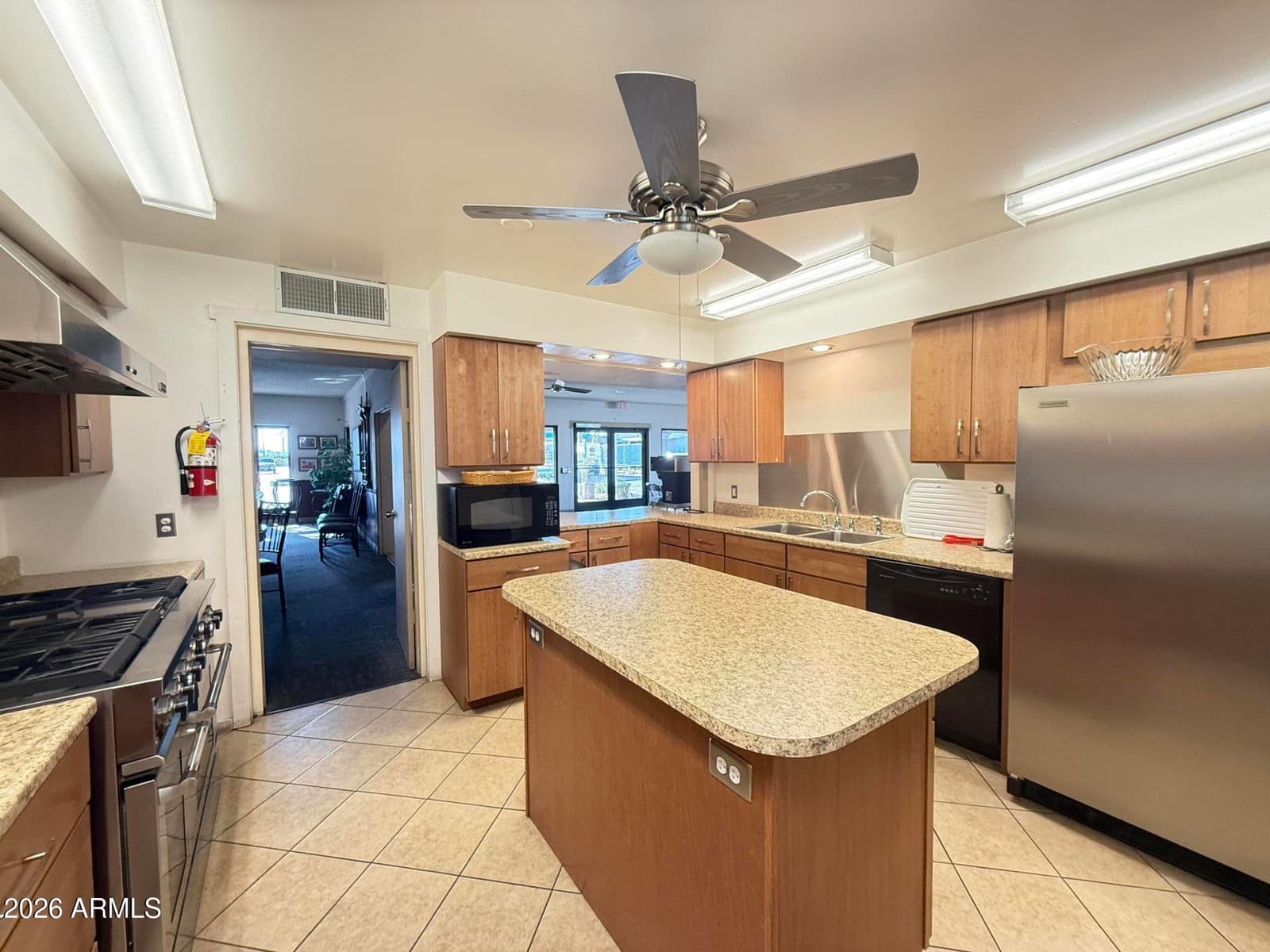 535 S ALMA SCHOOL Road 115, Mesa, AZ 85210 — photo 41 of 51