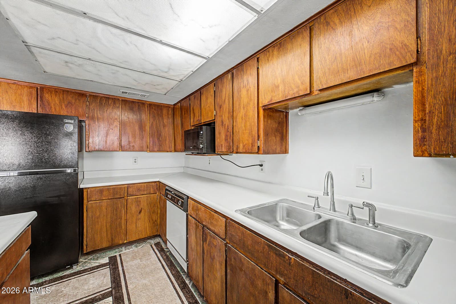737 S ELM, Mesa, AZ 85202 — photo 15 of 38