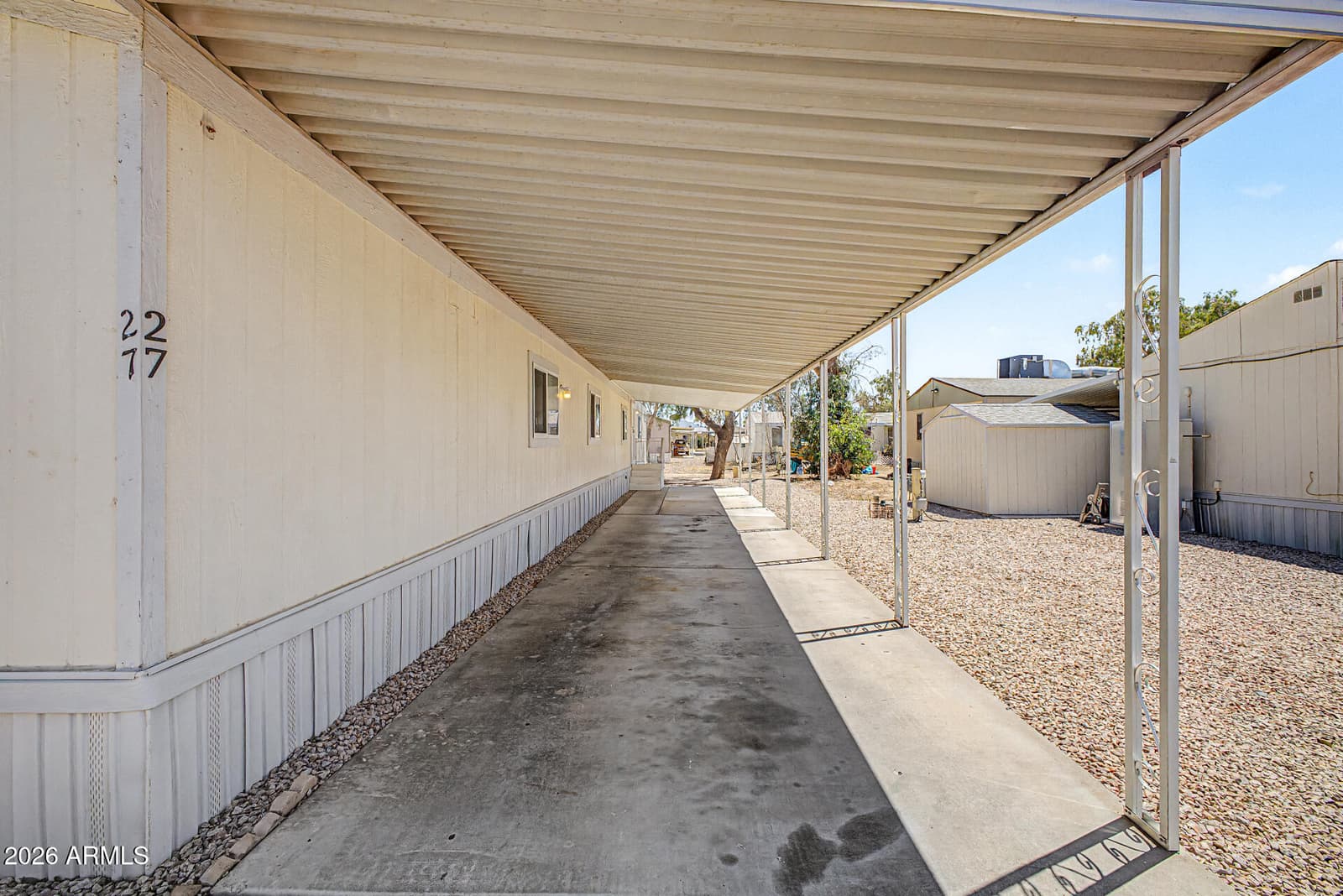 1221 N DYSART Road 27, Avondale, AZ 85323 — photo 4 of 28
