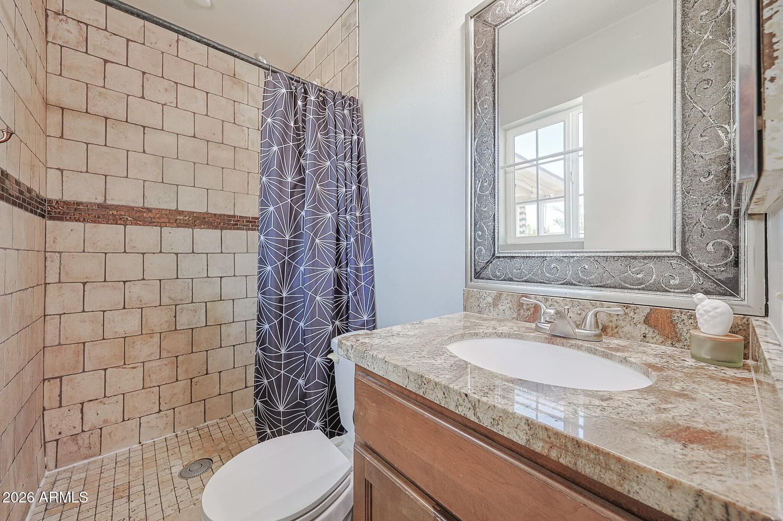 2327 W SUNNYSIDE Avenue, Phoenix, AZ 85029 — photo 13 of 27