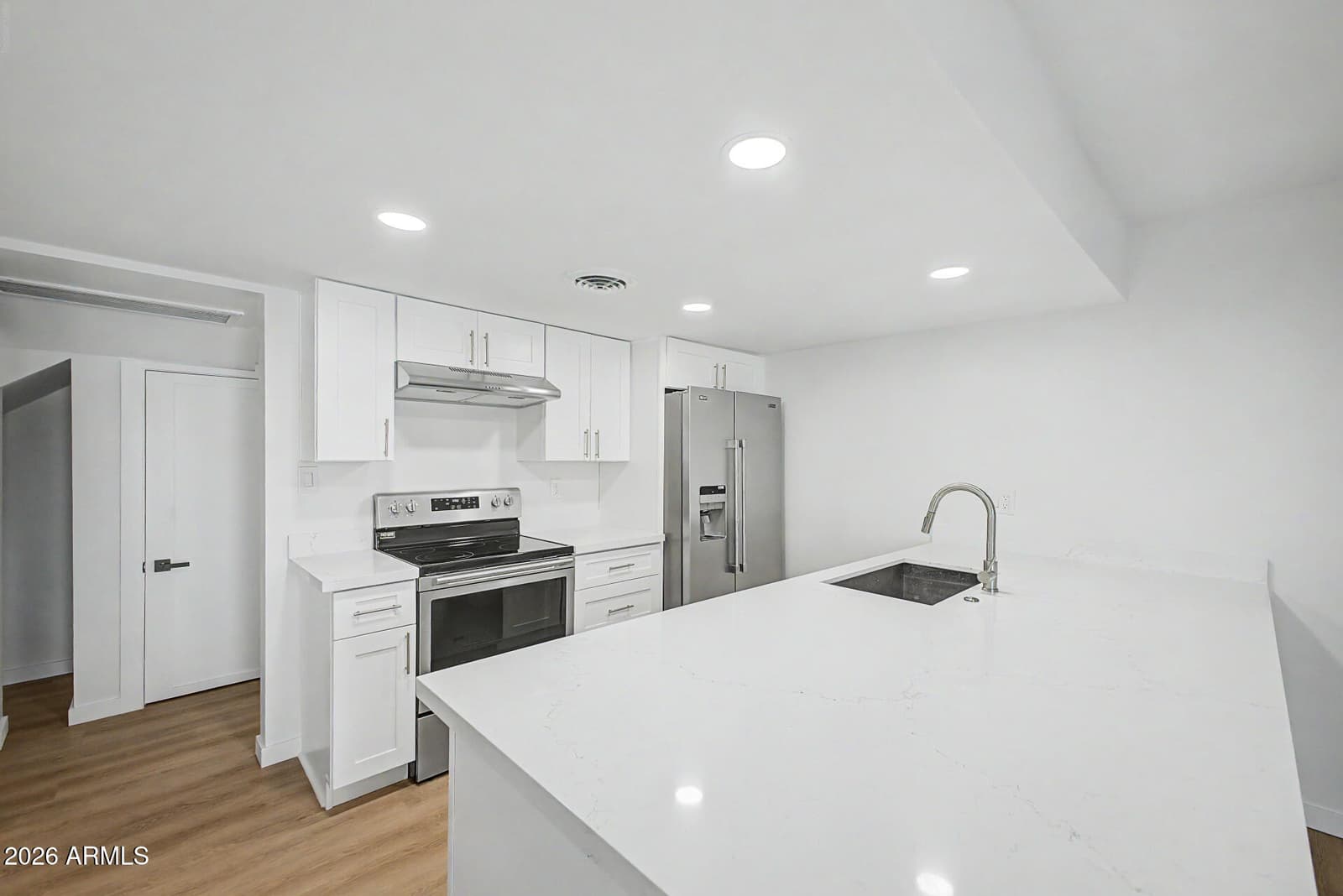 3416 N 44TH Street 57, Phoenix, AZ 85018 — photo 4 of 23
