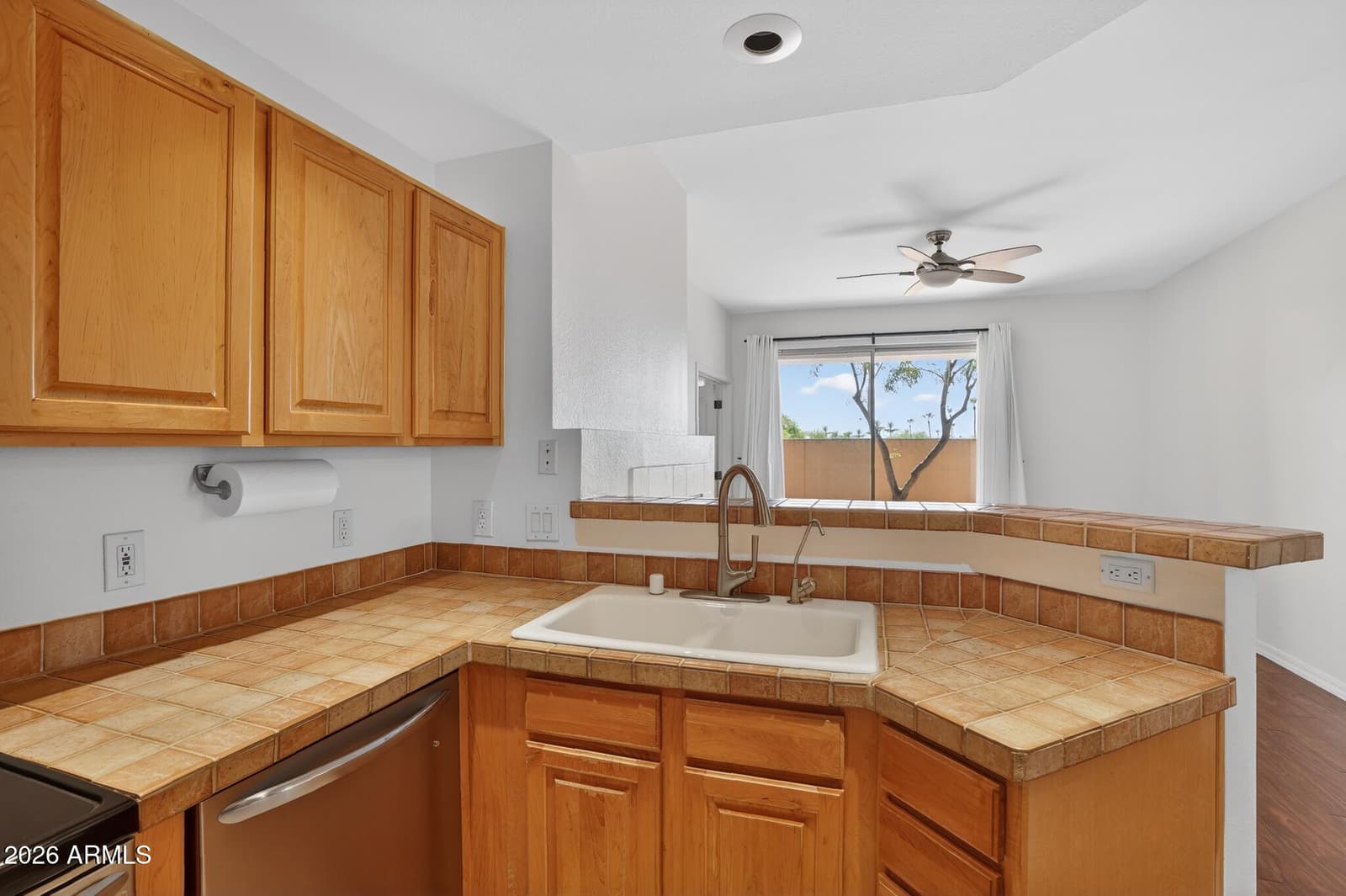 7887 N 16th Street 120, Phoenix, AZ 85020 — photo 11 of 17