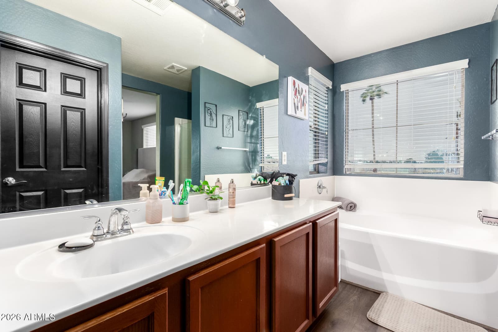 2849 N 73rd Drive, Phoenix, AZ 85035 — photo 14 of 24