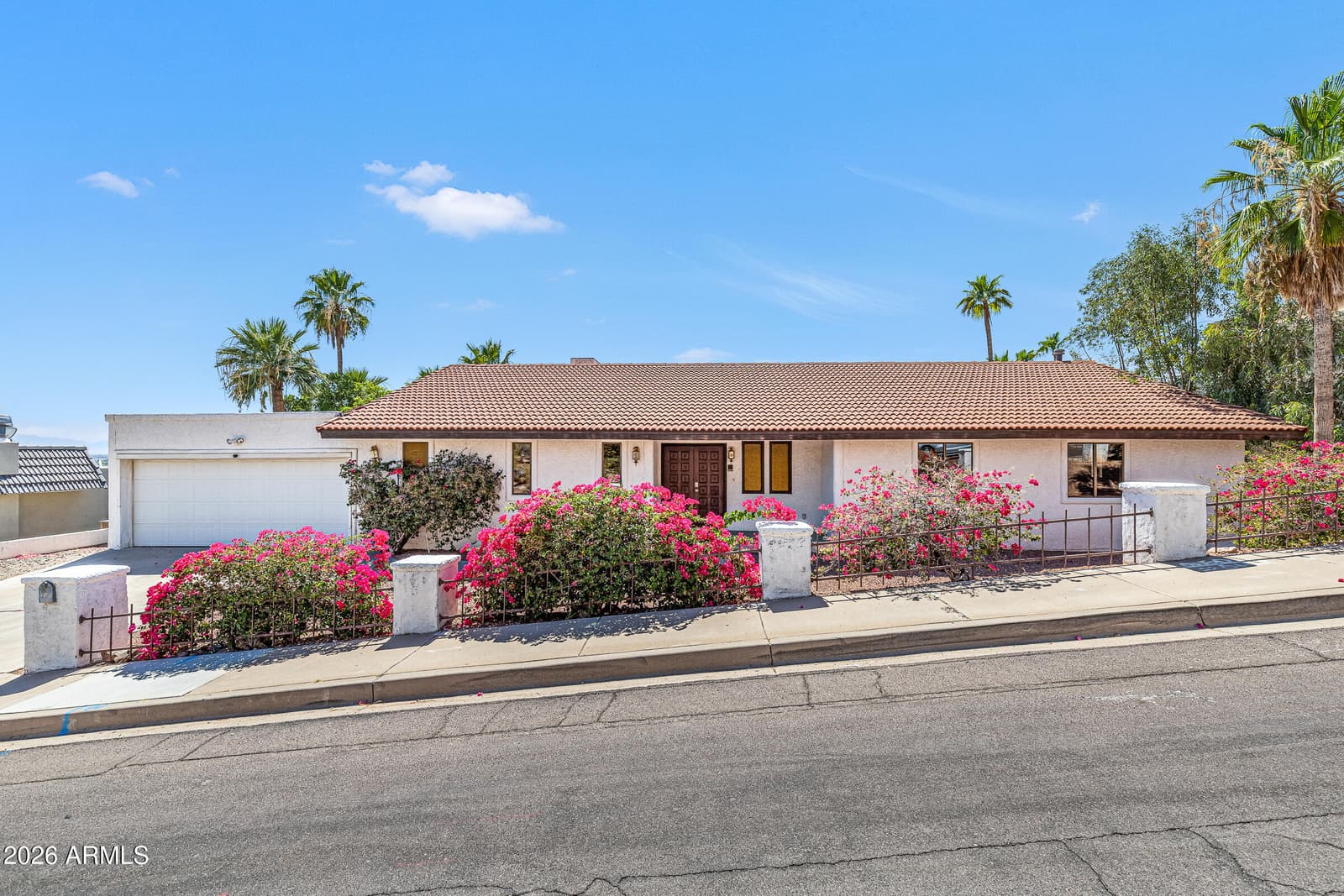 7016 N 23RD Place, Phoenix, AZ 85020 — photo 1 of 37