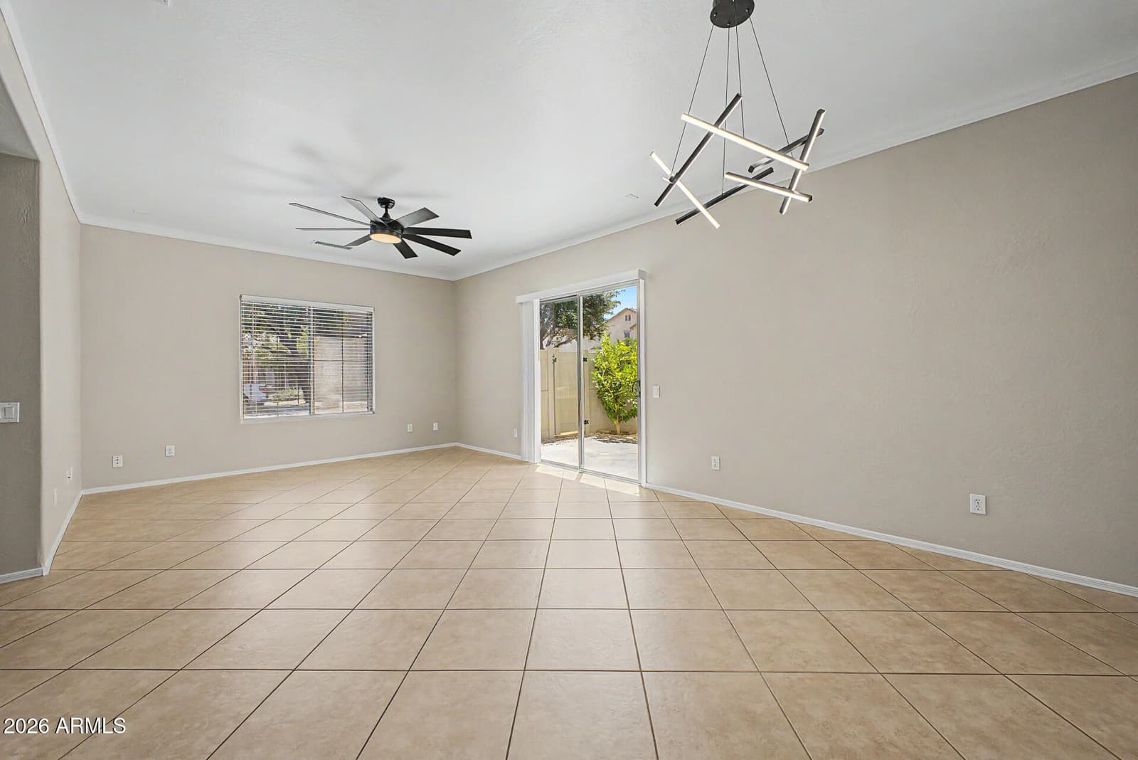 8320 W Sheridan Street, Phoenix, AZ 85037 — photo 8 of 29