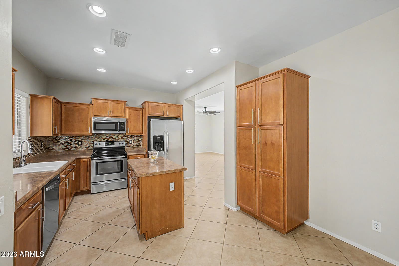 8320 W Sheridan Street, Phoenix, AZ 85037 — photo 9 of 29