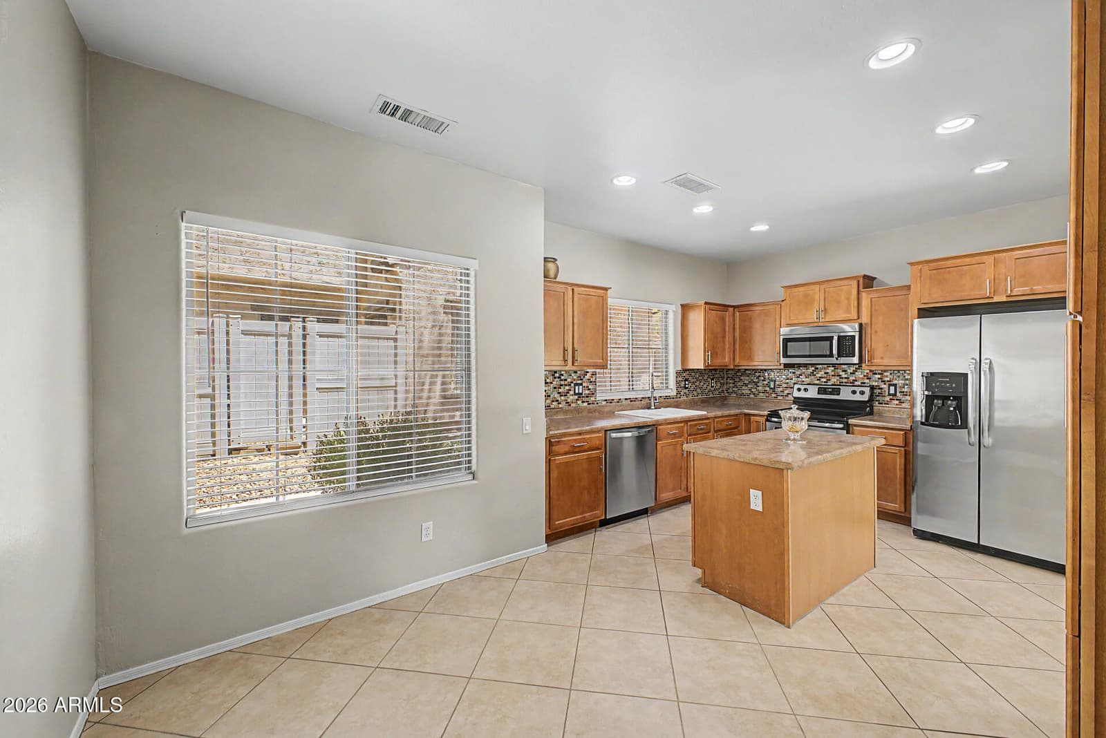 8320 W Sheridan Street, Phoenix, AZ 85037 — photo 10 of 29