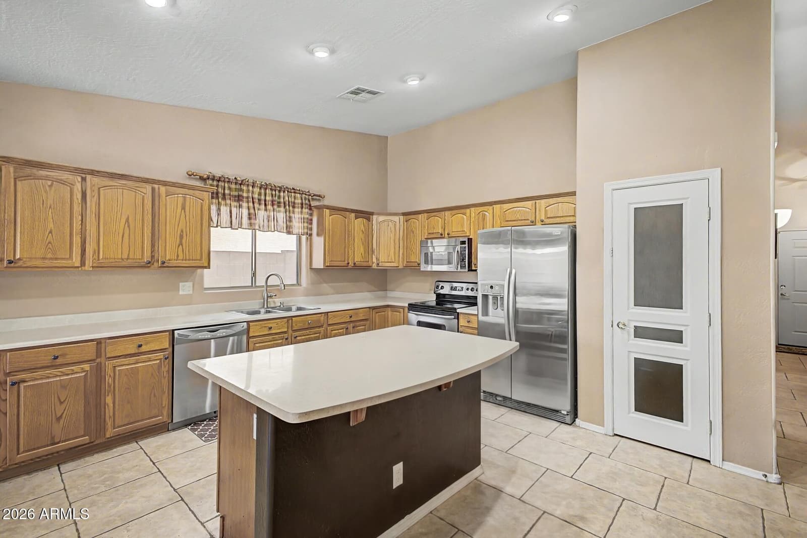 17212 W Ashley Drive, Goodyear, AZ 85338 — photo 17 of 34