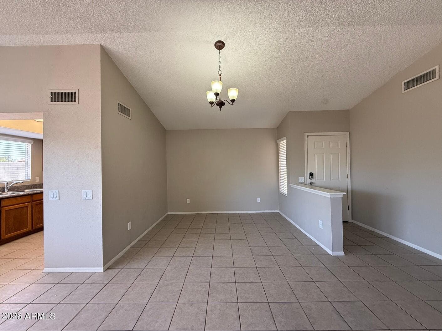 6910 W STATE Avenue, Glendale, AZ 85303 — photo 3 of 15