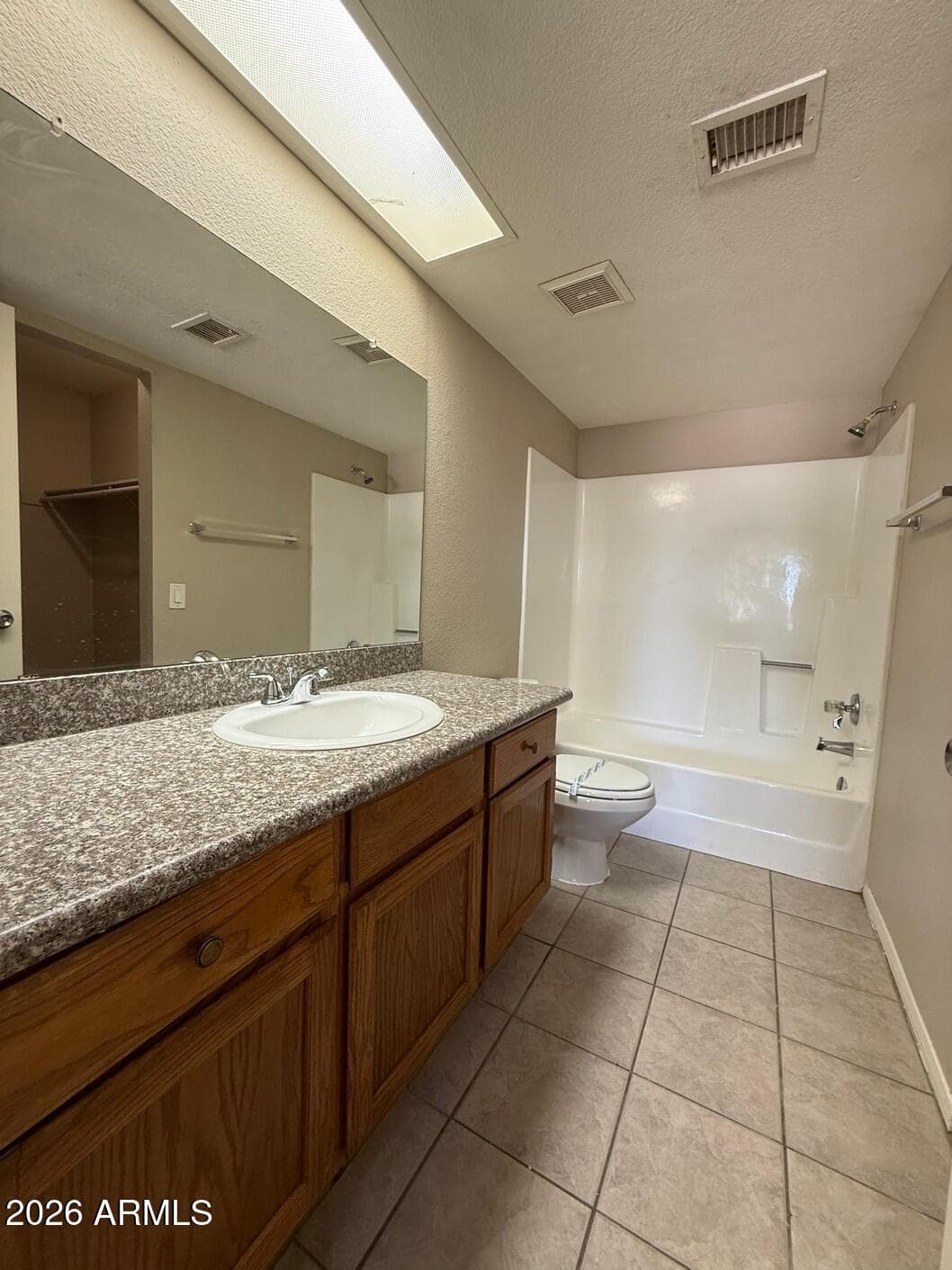 6910 W STATE Avenue, Glendale, AZ 85303 — photo 7 of 15