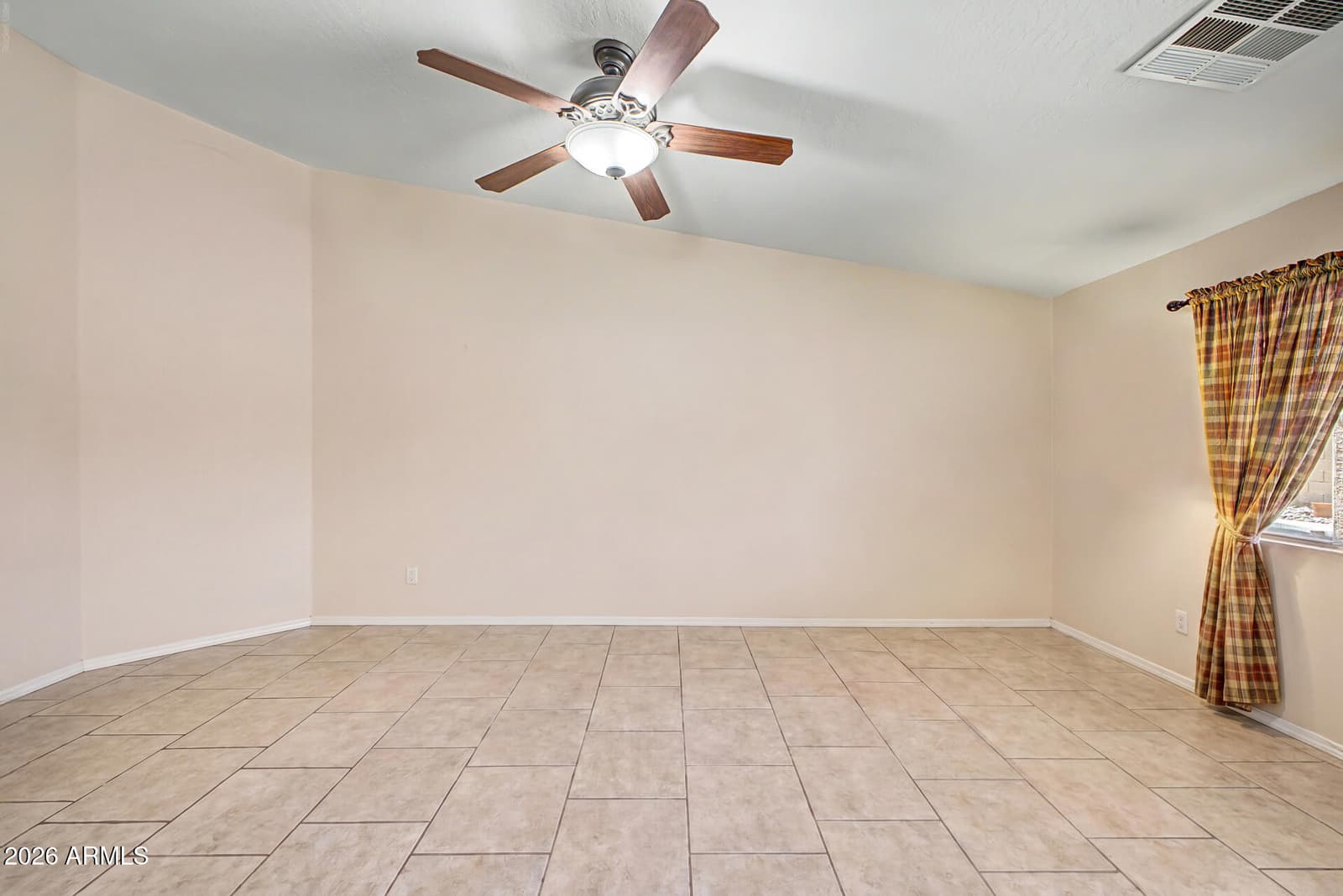 17212 W Ashley Drive, Goodyear, AZ 85338 — photo 10 of 34