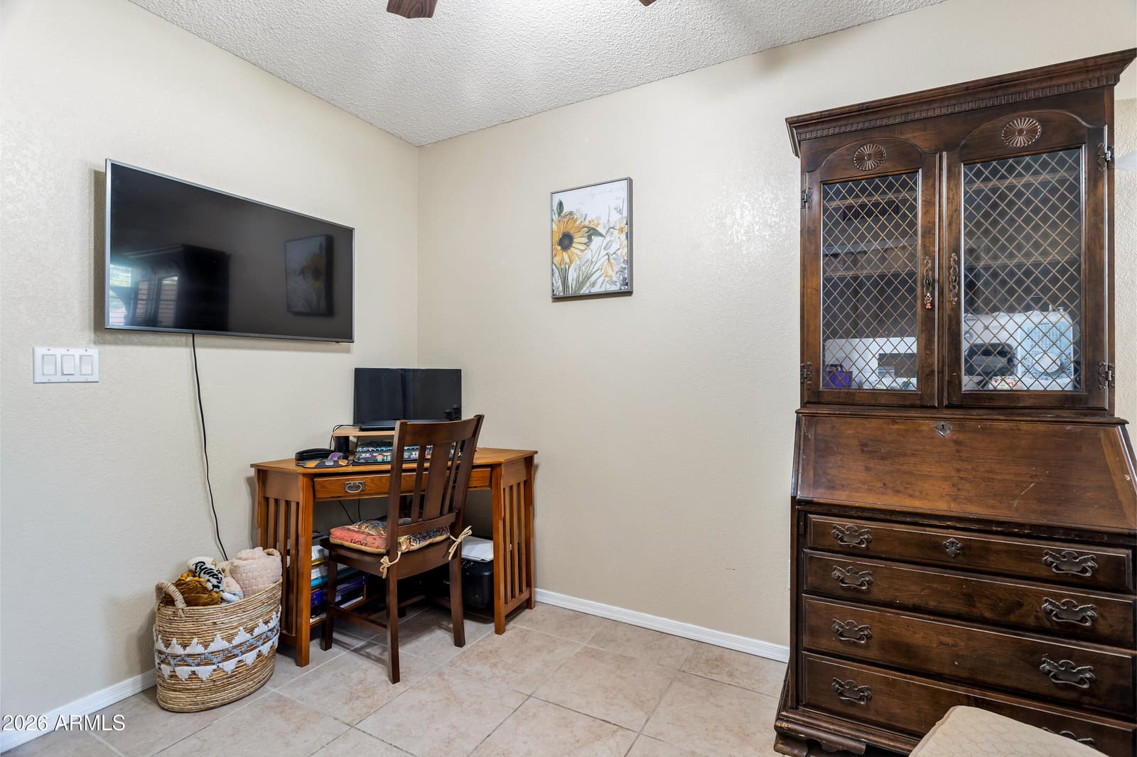 911 E ANNETTE Drive, Phoenix, AZ 85022 — photo 28 of 40