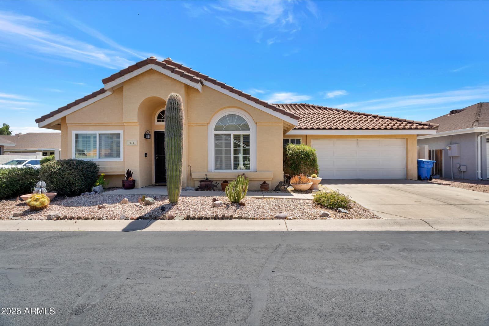 911 E ANNETTE Drive, Phoenix, AZ 85022 — photo 37 of 40