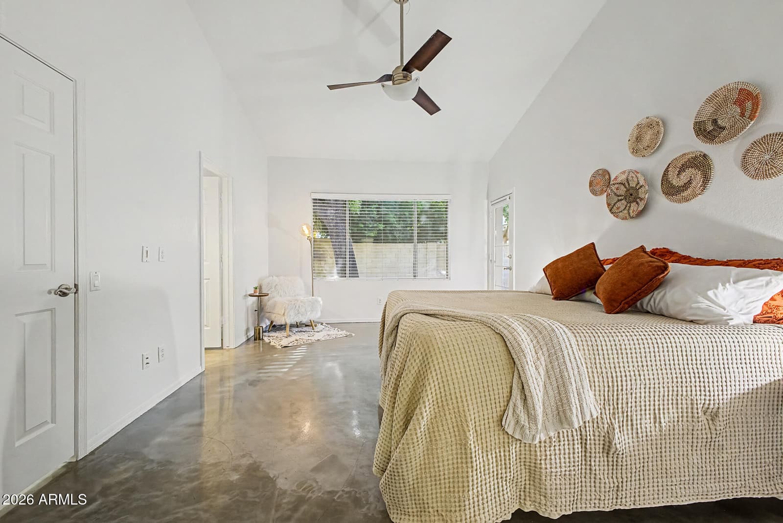 18614 N 35th Place, Phoenix, AZ 85050 — photo 19 of 38
