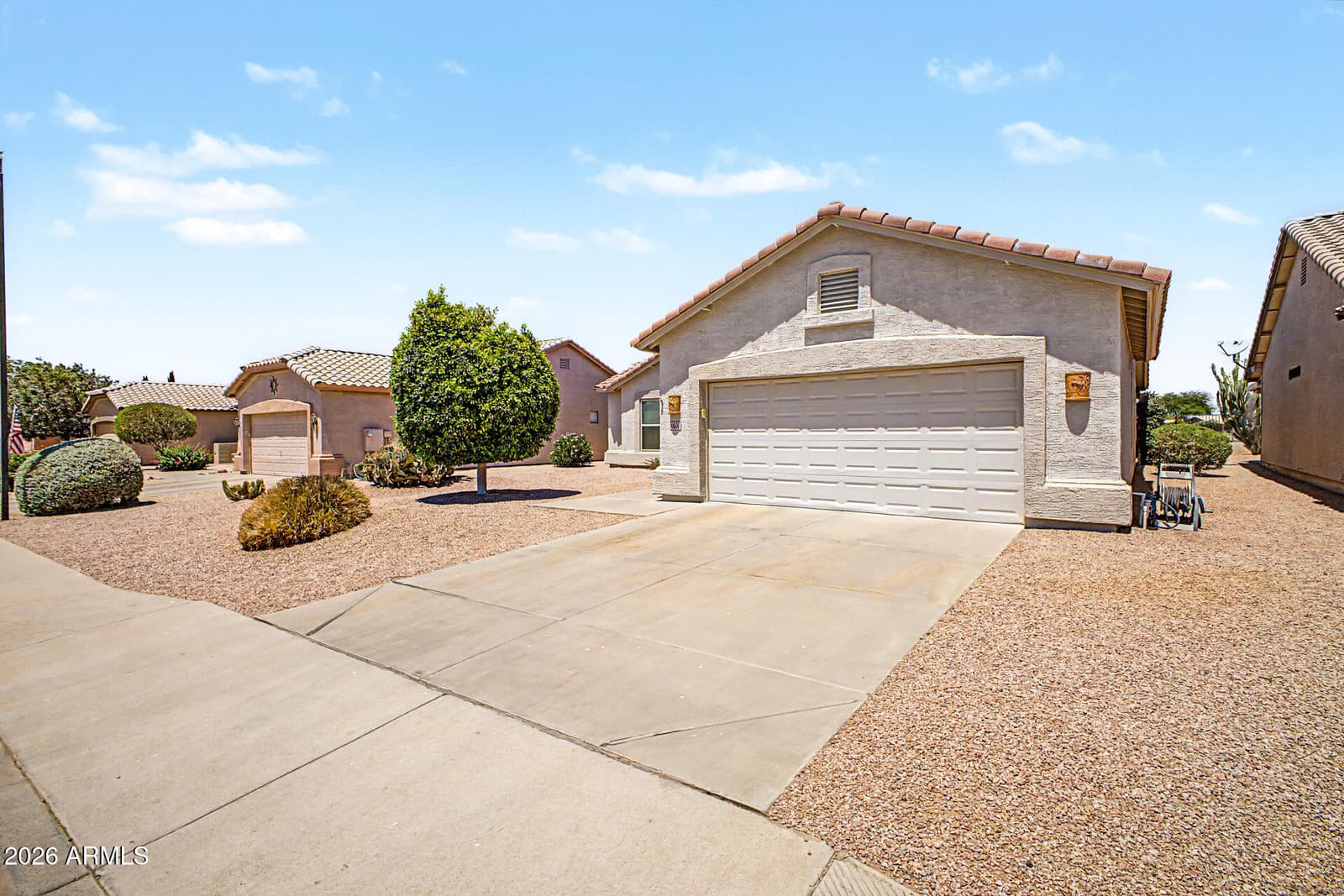 6836 S Tamarron Way, Chandler, AZ 85249 — photo 3 of 48