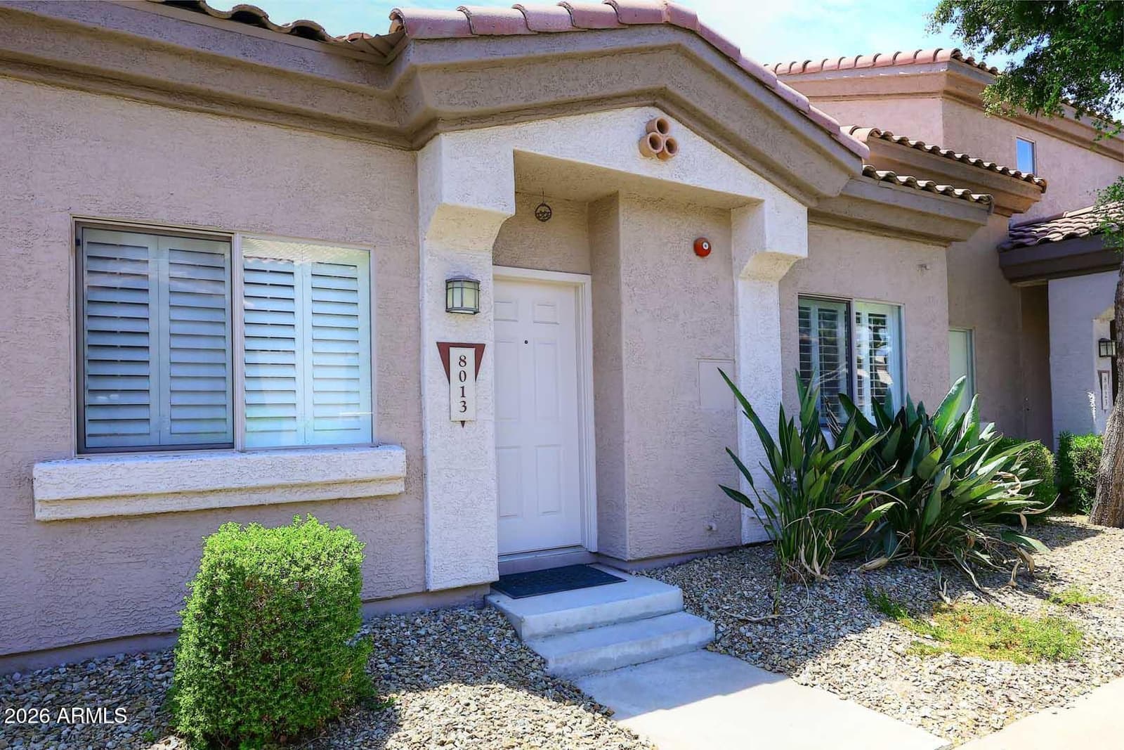 8013 W Zoe Ella Way, Peoria, AZ 85382 — photo 3 of 34