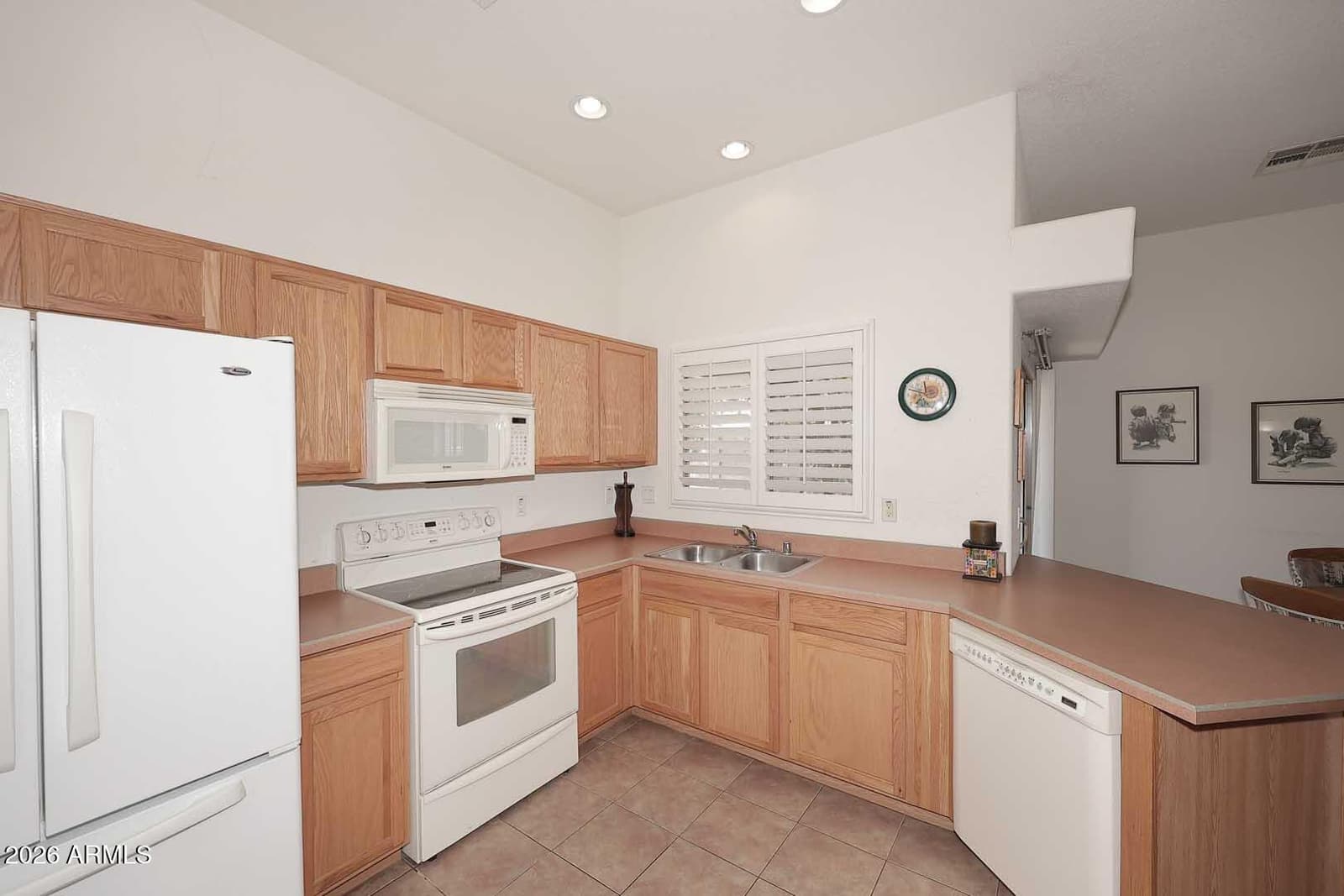 8013 W Zoe Ella Way, Peoria, AZ 85382 — photo 12 of 34