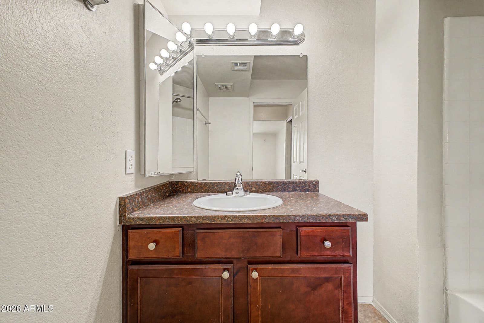 1331 W BASELINE Road 228, Mesa, AZ 85202 — photo 11 of 21