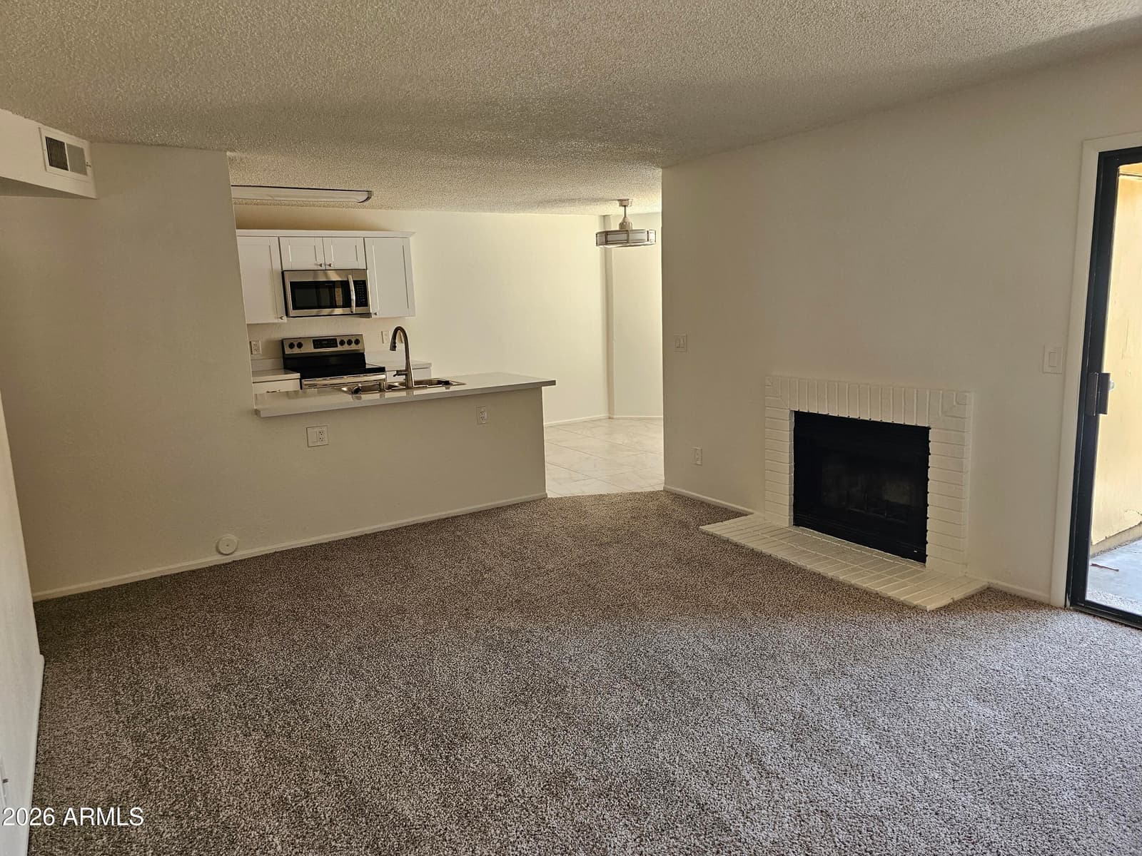 5236 W PEORIA Avenue 128, Glendale, AZ 85302 — photo 4 of 14