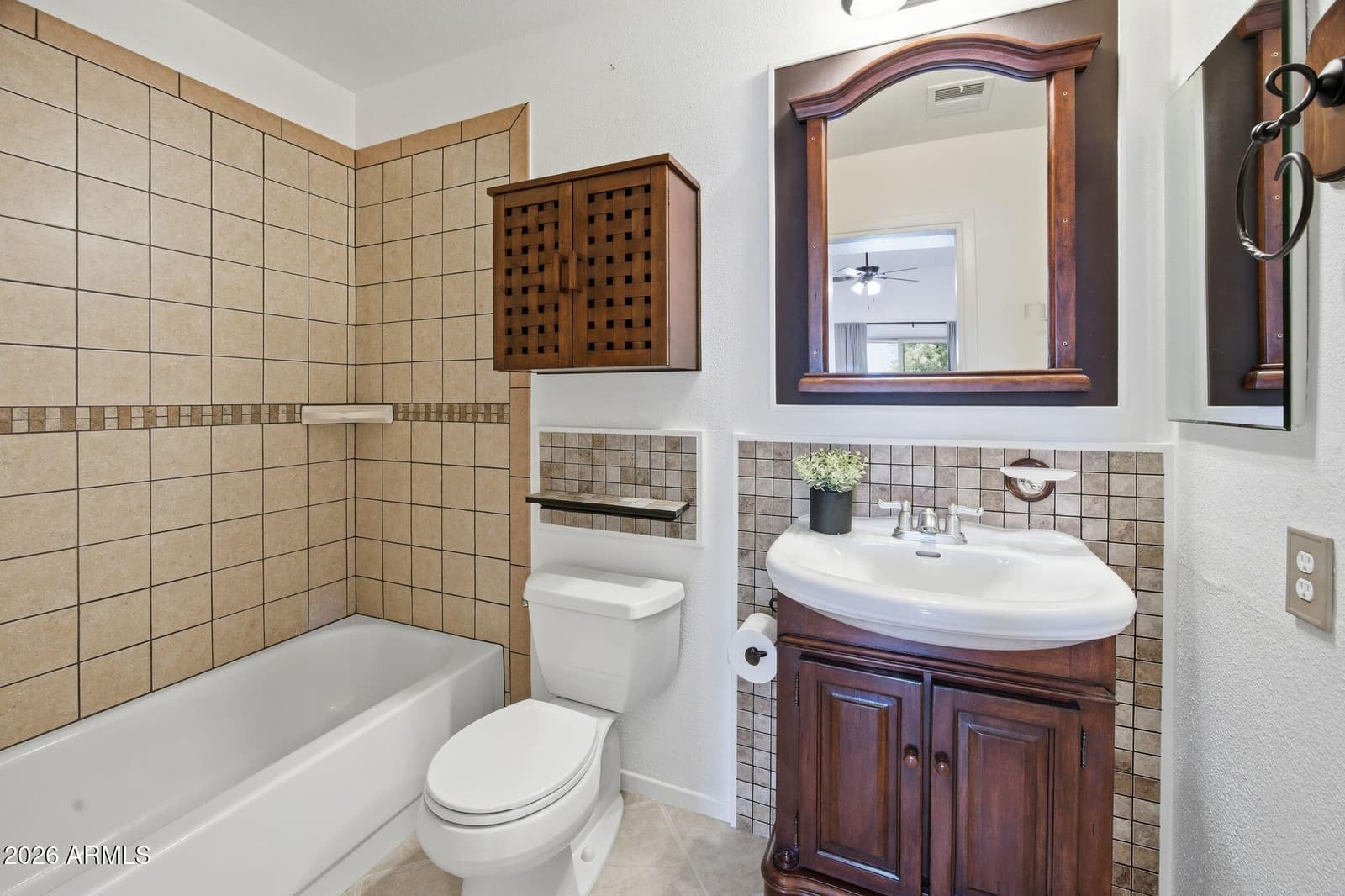 8140 N 107th Avenue 310, Peoria, AZ 85345 — photo 11 of 19