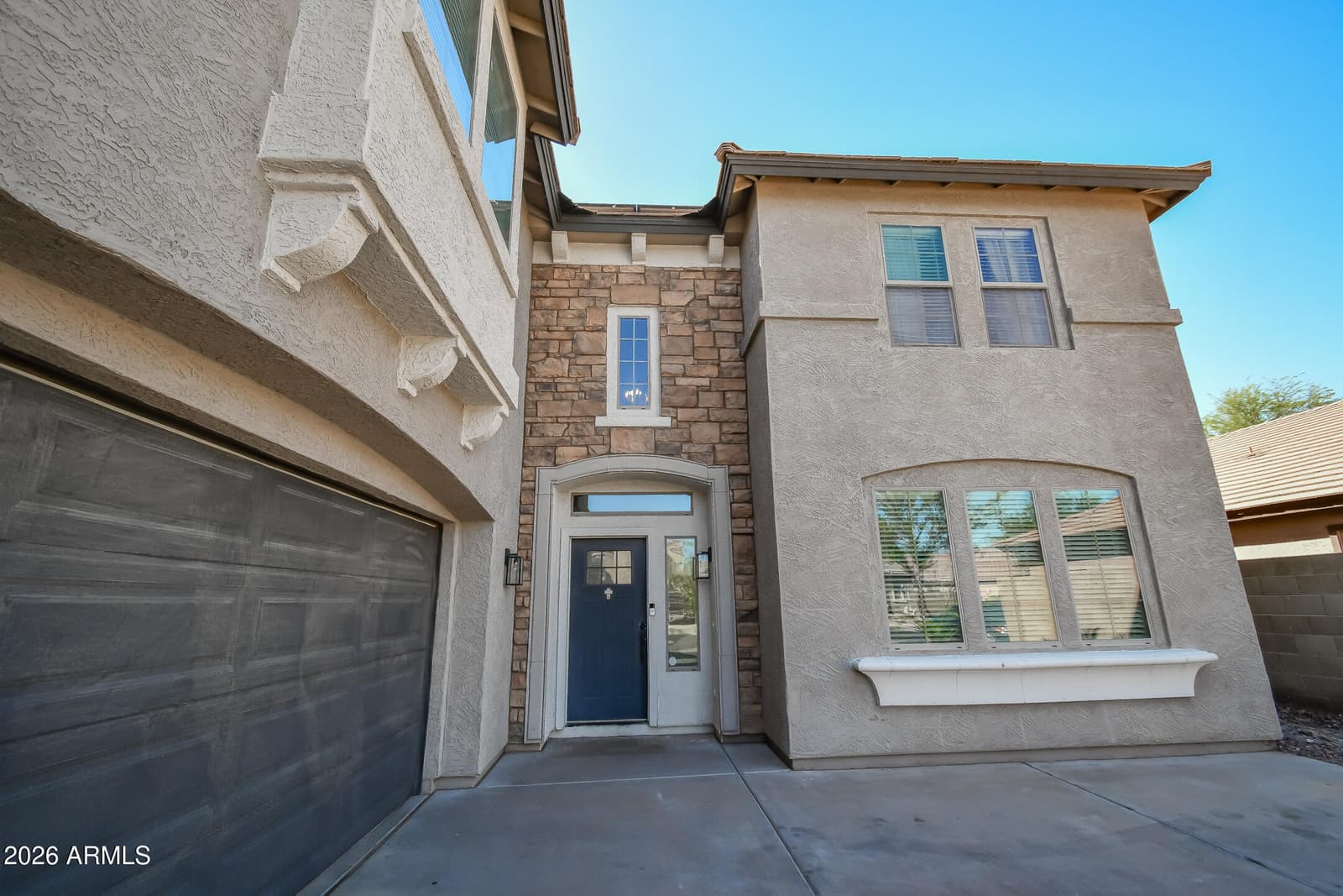 11718 W COCOPAH Street, Avondale, AZ 85323 — photo 4 of 39