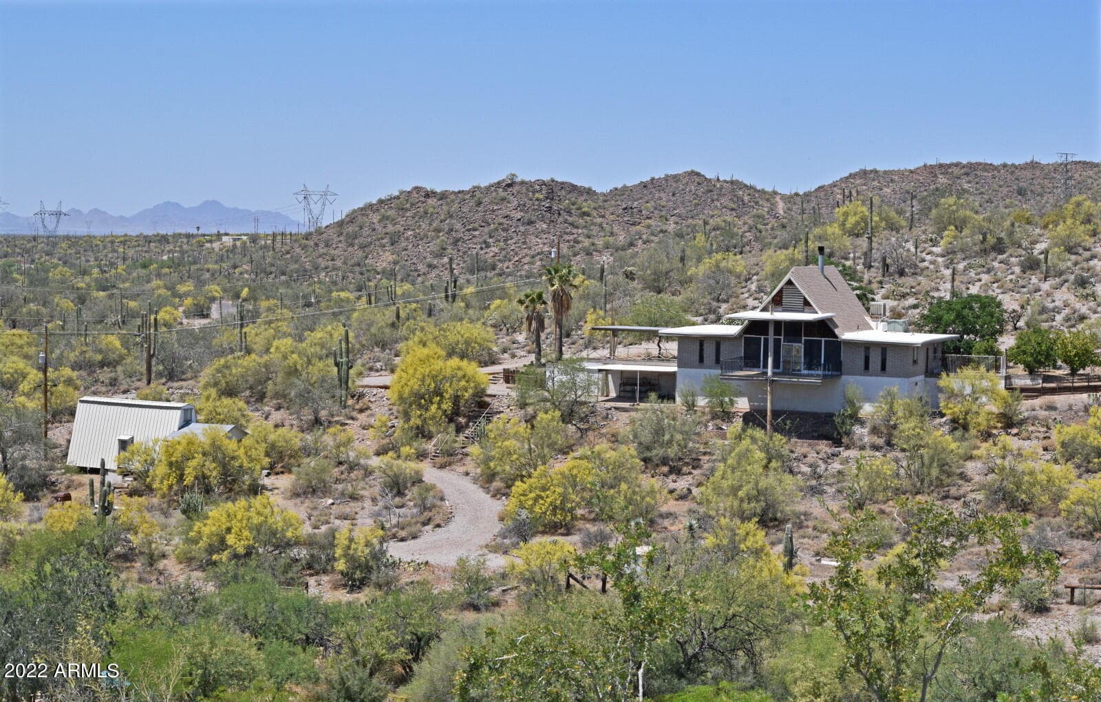 12 E SILVER KING Road, Queen Valley, AZ 85118 — photo 3 of 64