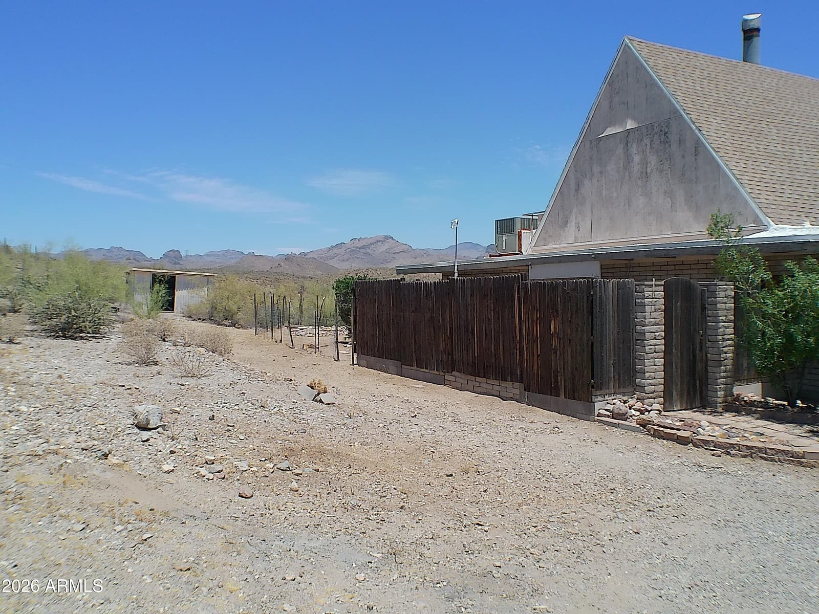 12 E SILVER KING Road, Queen Valley, AZ 85118 — photo 24 of 64