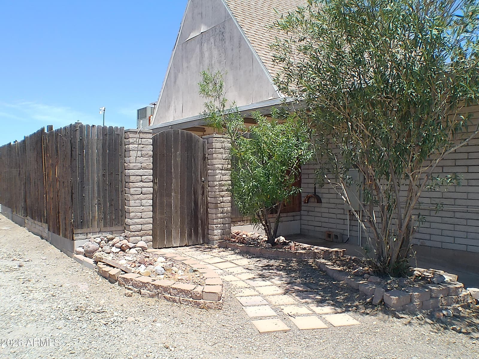 12 E SILVER KING Road, Queen Valley, AZ 85118 — photo 25 of 64