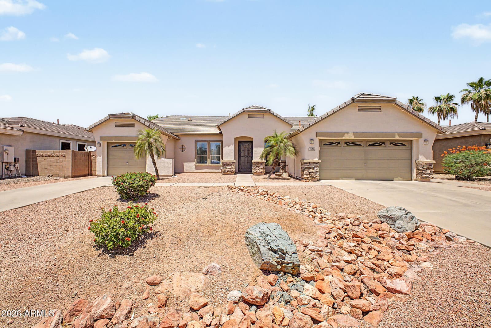 3076 E JUANITA Avenue, Gilbert, AZ 85234 — photo 2 of 46