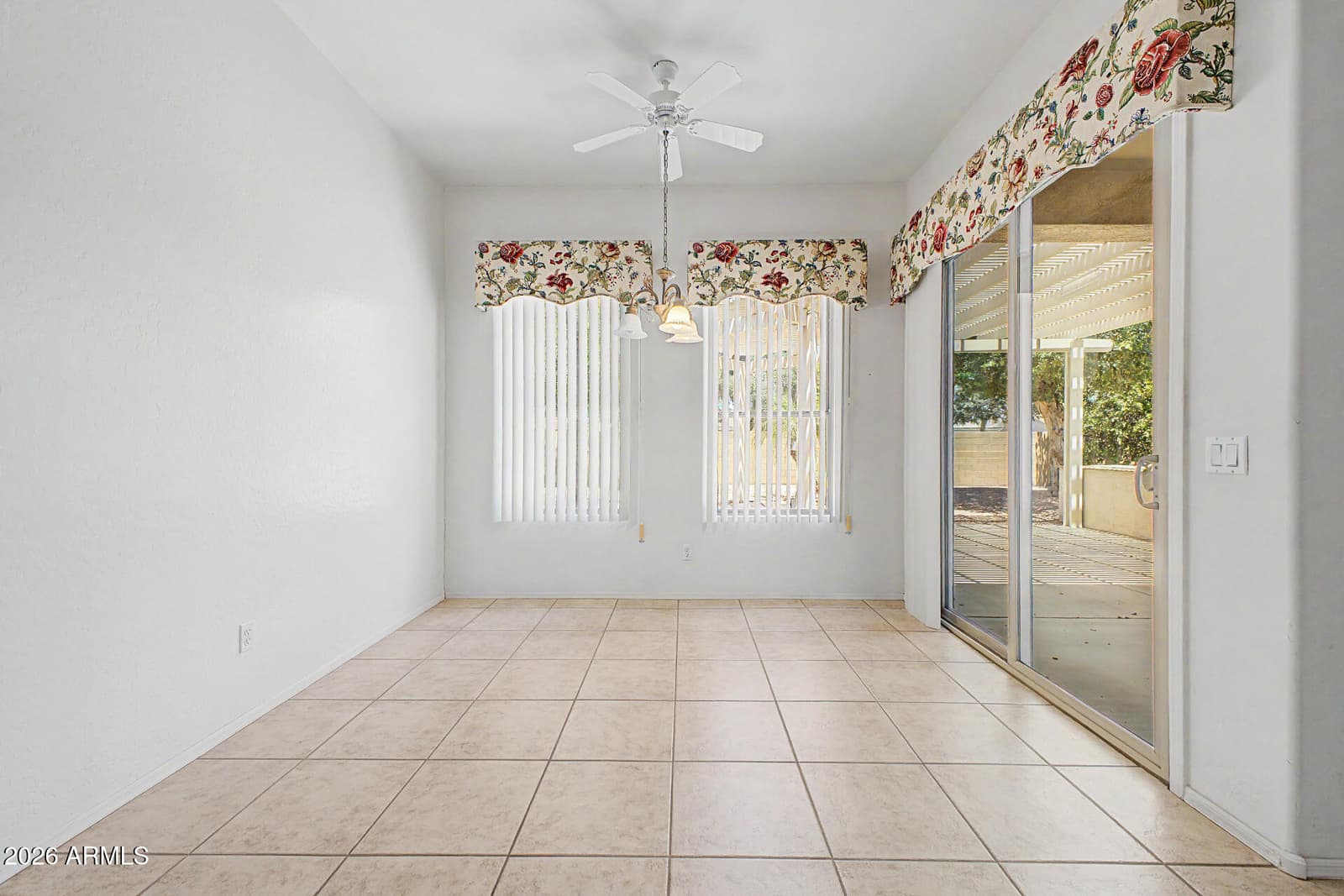 3076 E JUANITA Avenue, Gilbert, AZ 85234 — photo 24 of 46