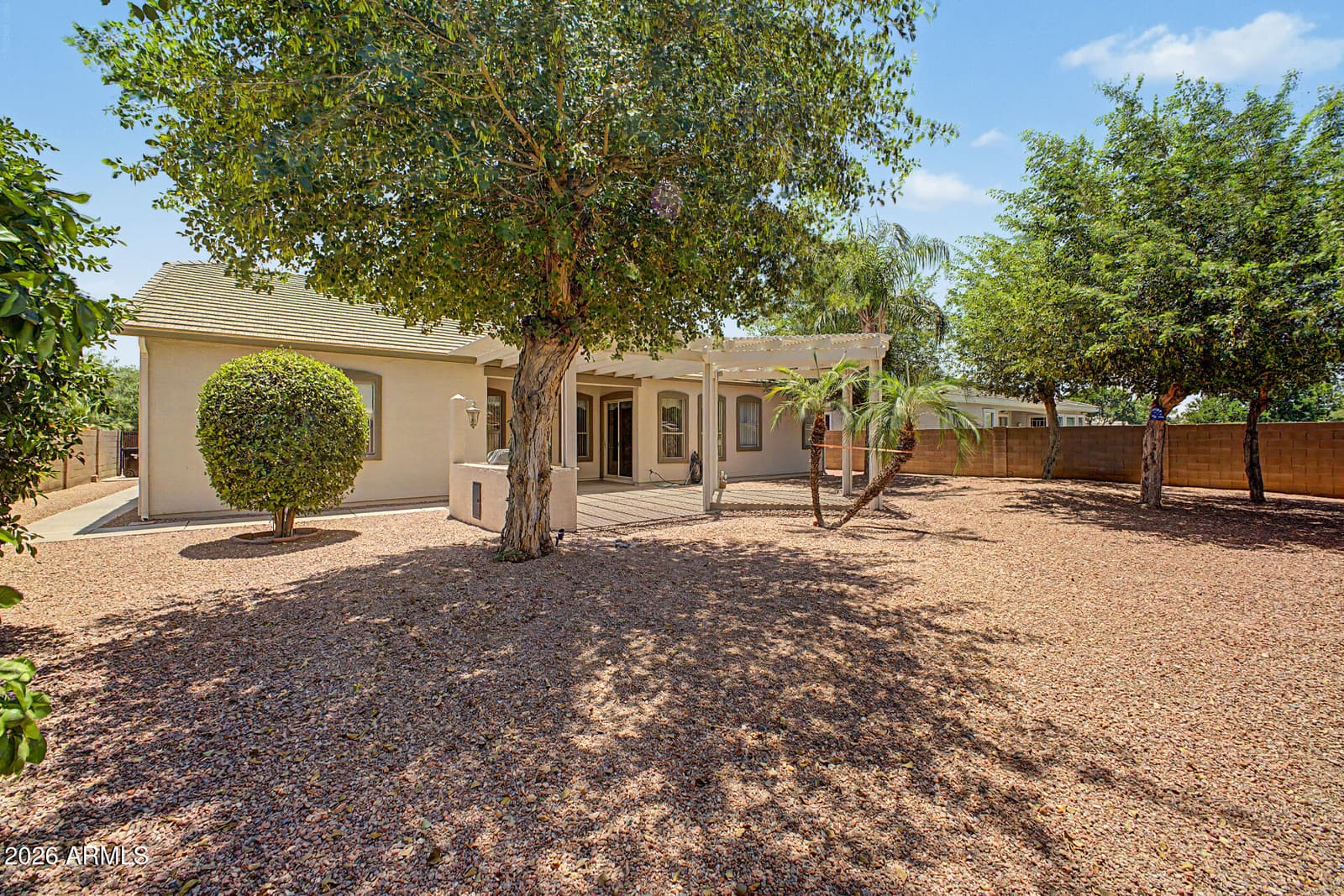 3076 E JUANITA Avenue, Gilbert, AZ 85234 — photo 8 of 46