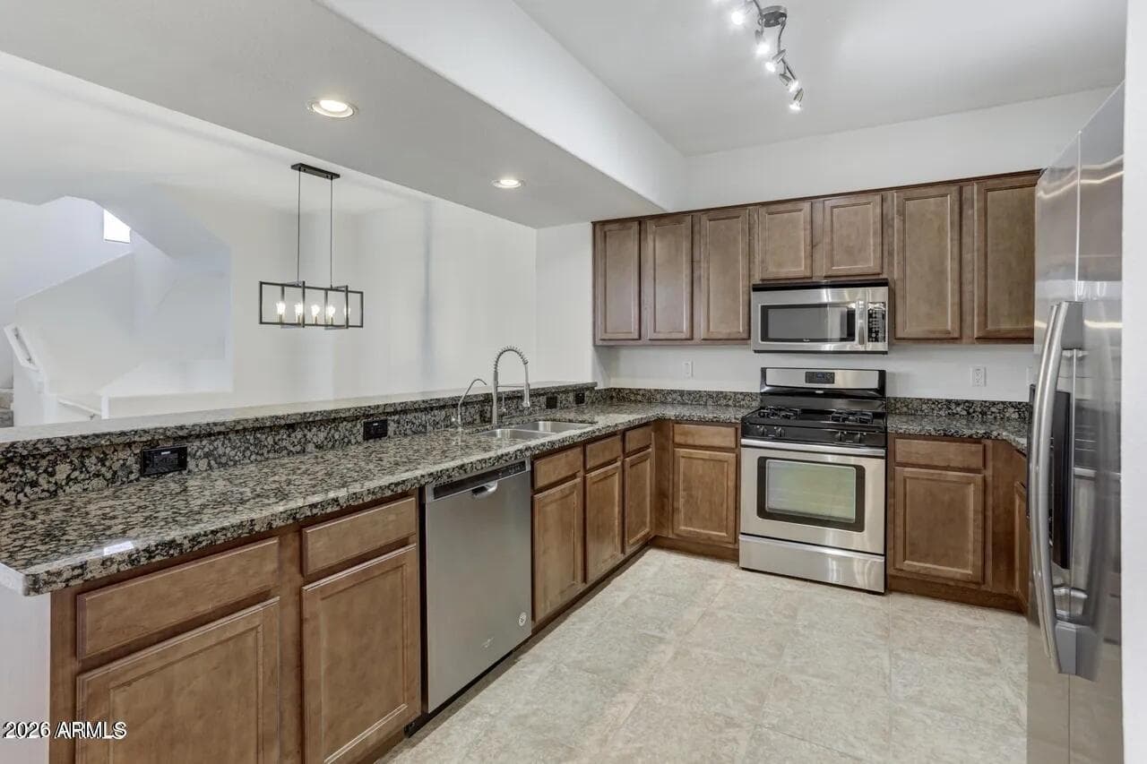 2315 N 52ND Street 147, Phoenix, AZ 85008 — photo 11 of 39
