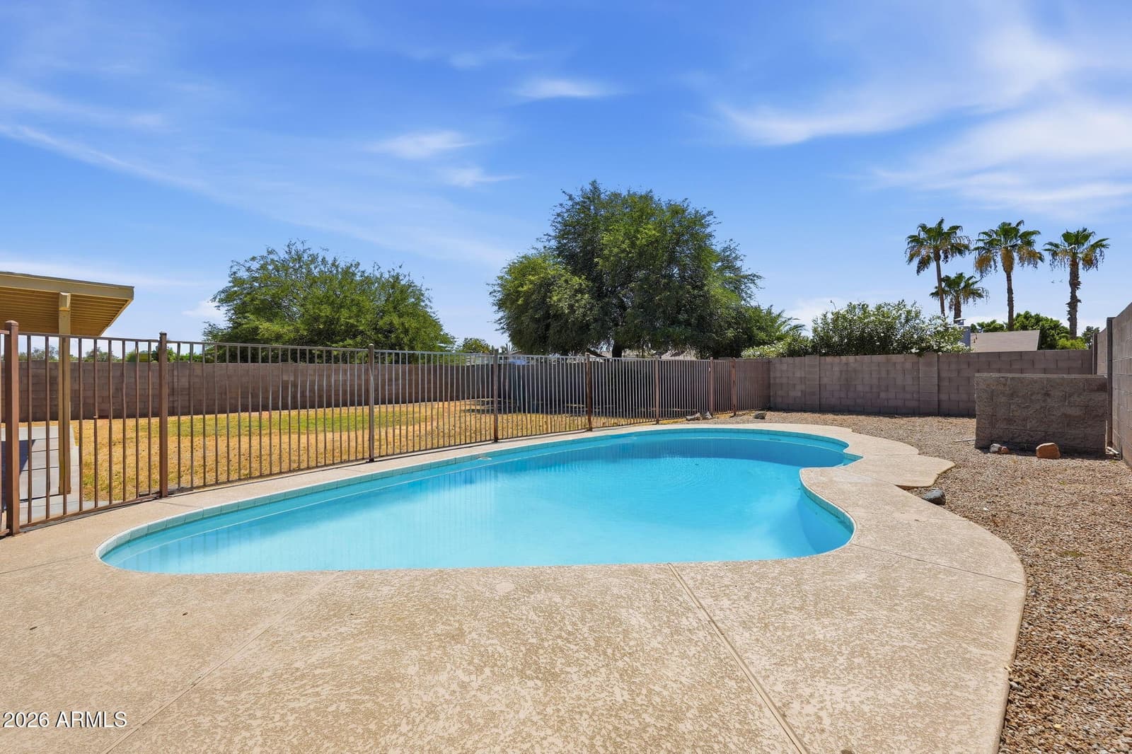 512 N LOS FELIZ Drive, Chandler, AZ 85226 — photo 2 of 35