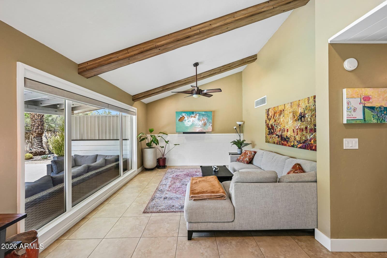 2117 W WINDSOR Avenue, Phoenix, AZ 85009 — photo 4 of 57