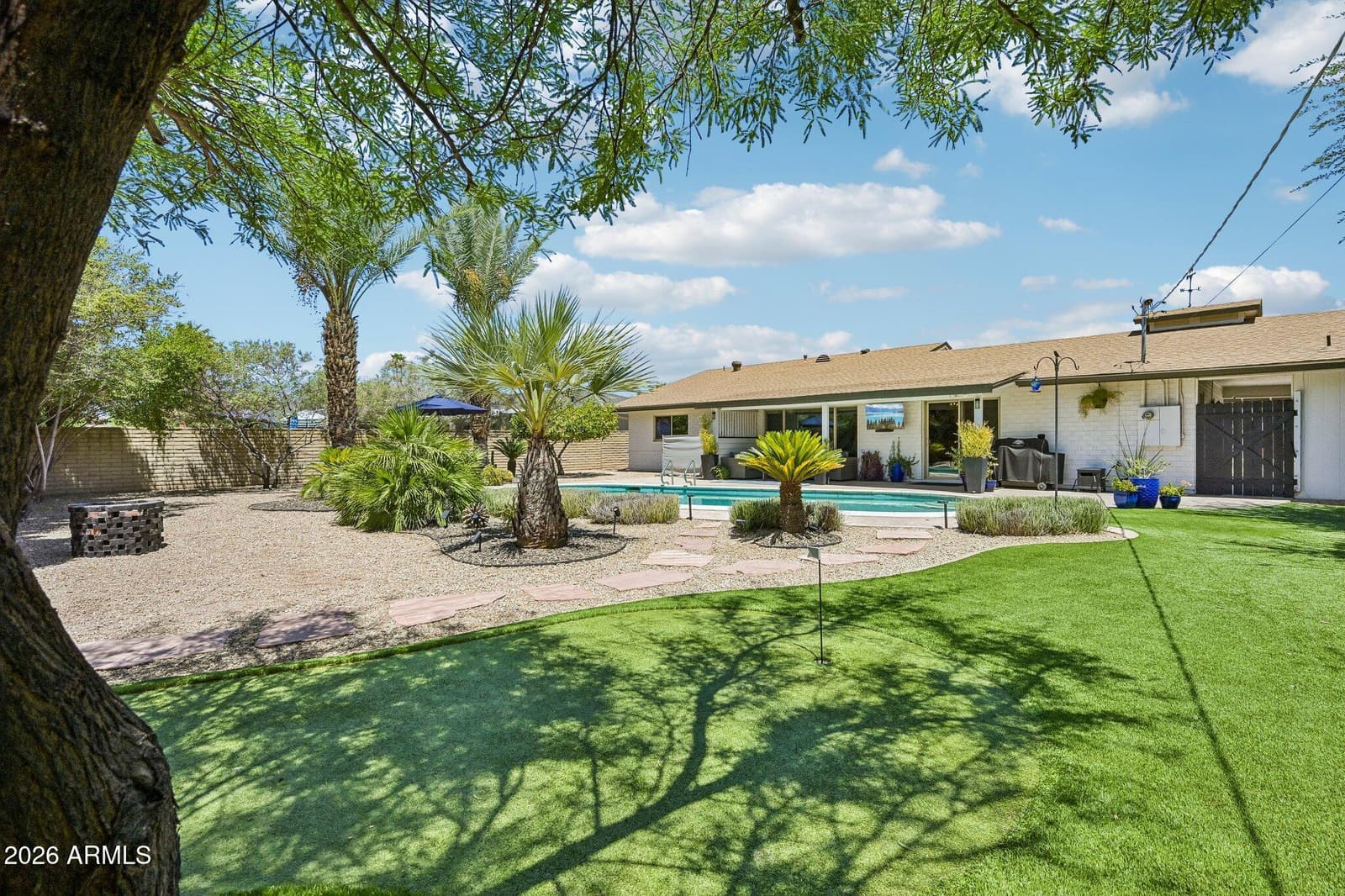 2117 W WINDSOR Avenue, Phoenix, AZ 85009 — photo 45 of 57