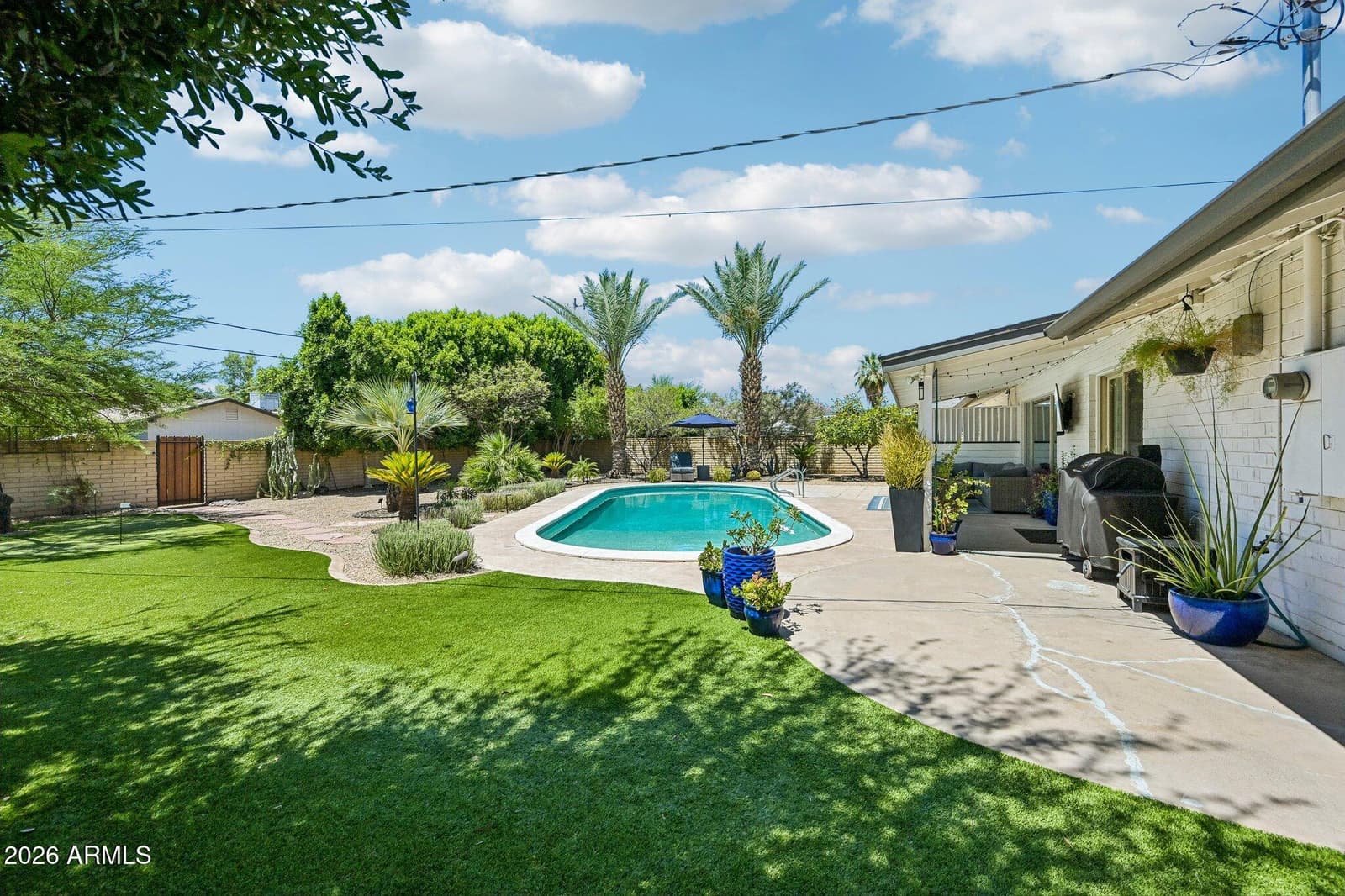 2117 W WINDSOR Avenue, Phoenix, AZ 85009 — photo 43 of 57