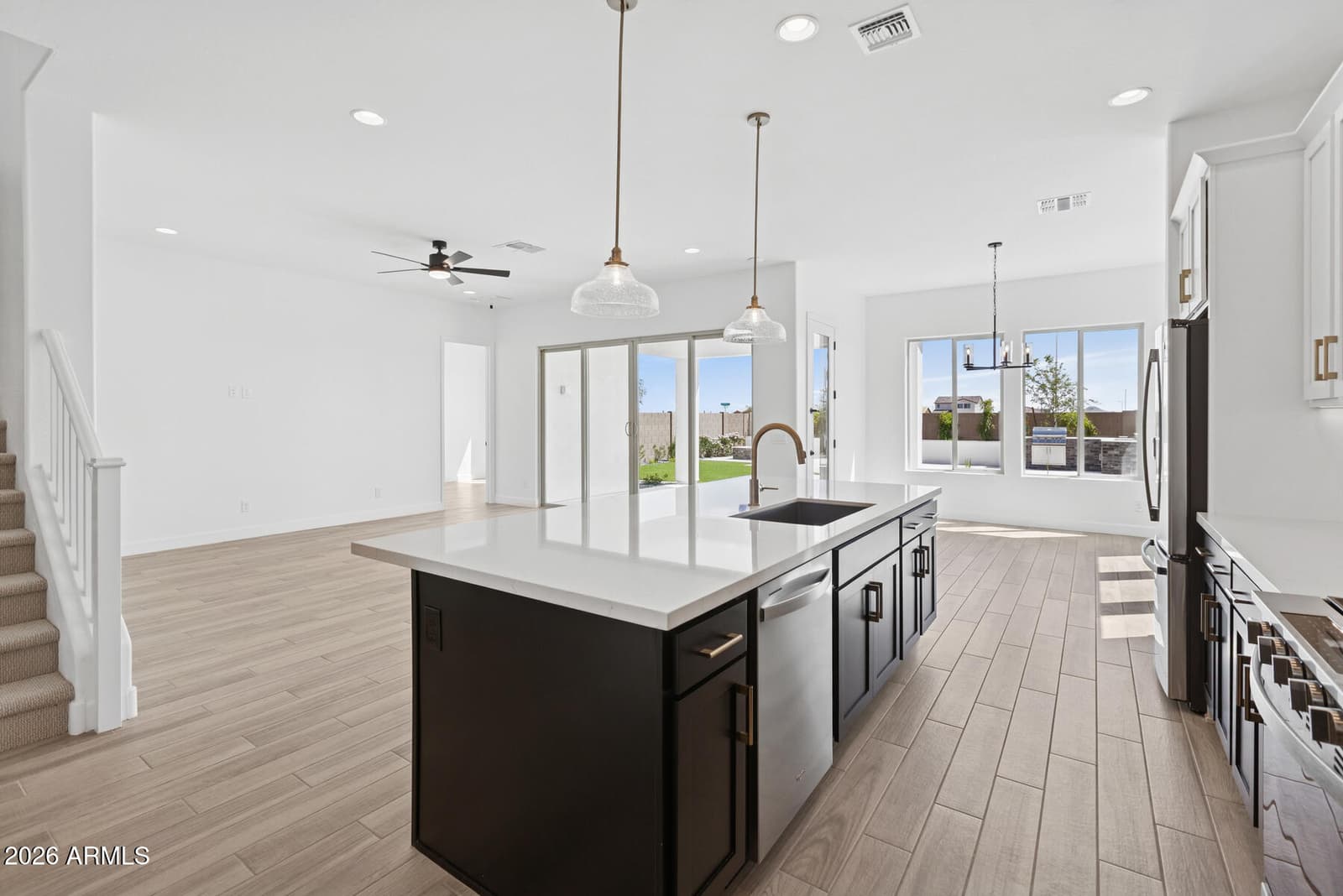 2387 E BELDI Court, San Tan Valley, AZ 85140 — photo 4 of 31