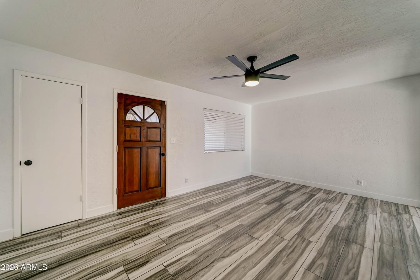 1880 S COCONINO Drive, Apache Junction, AZ 85120 — photo 5 of 27