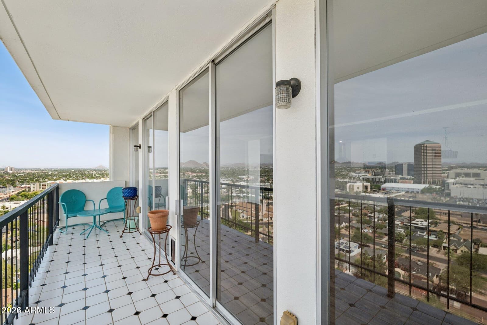 2323 N Central Avenue Unit 1906, Phoenix, AZ 85004 — photo 15 of 31