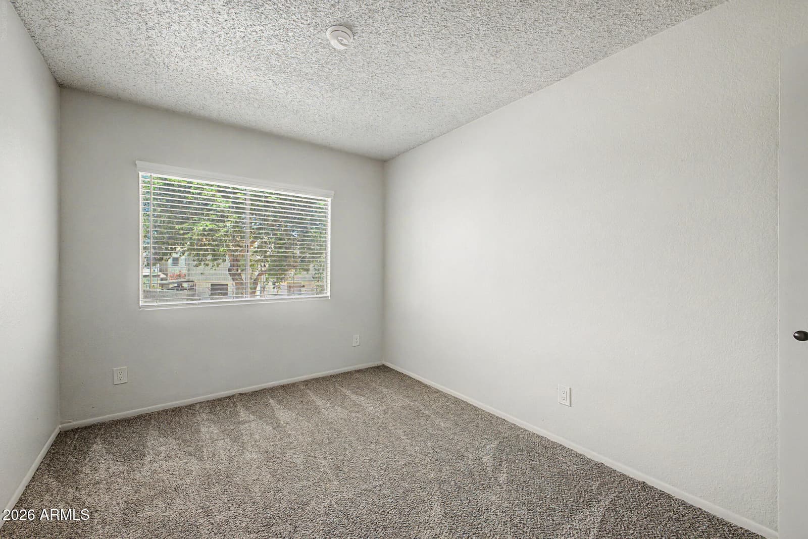 5981 N 48TH Drive, Glendale, AZ 85301 — photo 14 of 26