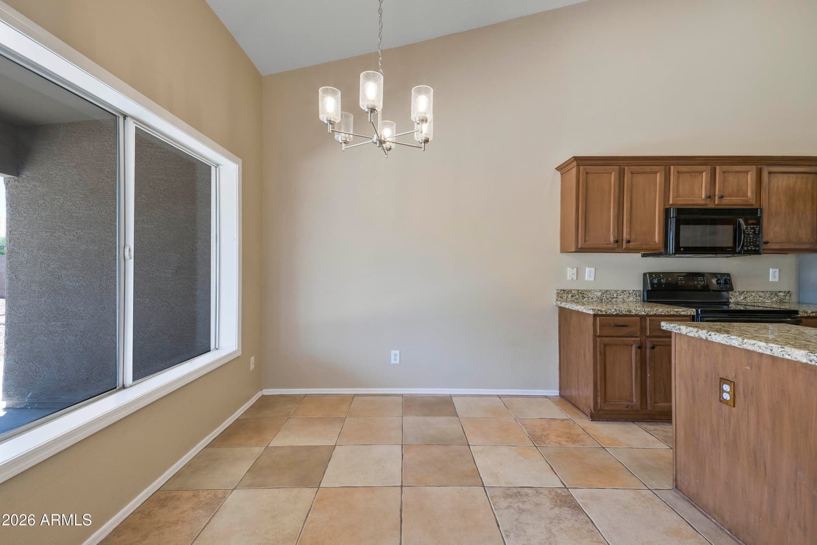6023 W BLACKHAWK Drive, Glendale, AZ 85308 — photo 15 of 47