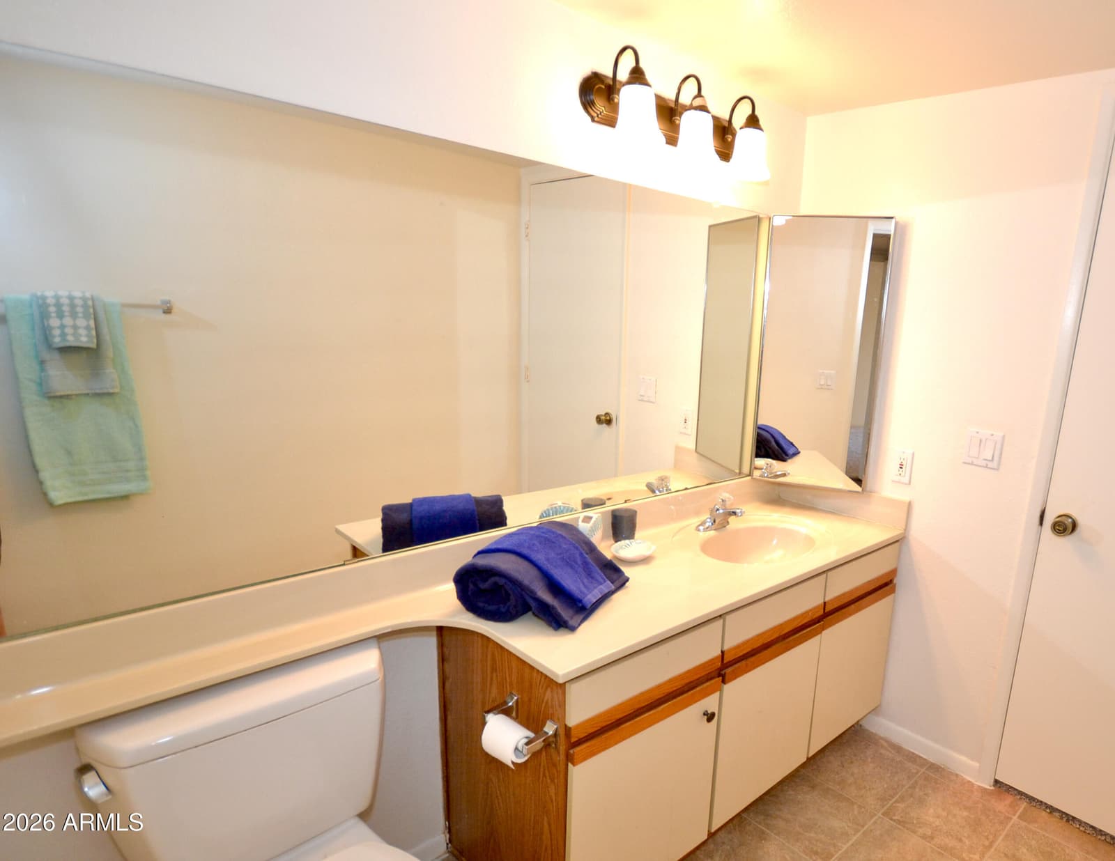 1333 E Morten Avenue 210, Phoenix, AZ 85020 — photo 24 of 32