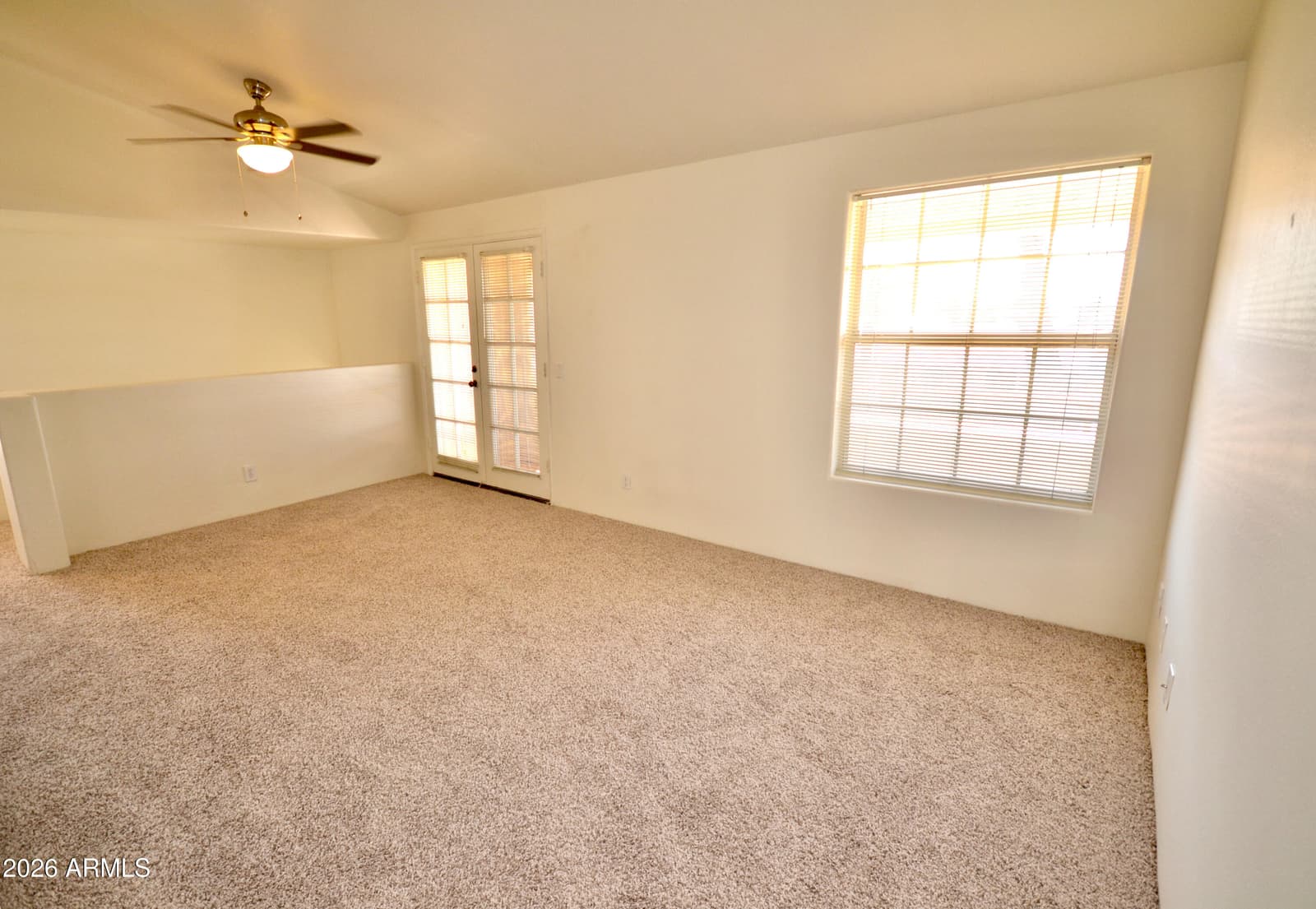 1333 E Morten Avenue 210, Phoenix, AZ 85020 — photo 13 of 32