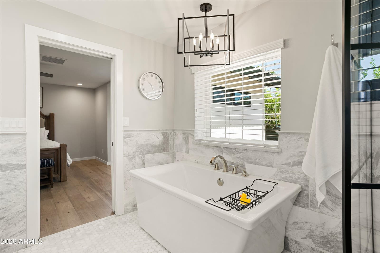 726 W NORTHVIEW Avenue, Phoenix, AZ 85021 — photo 10 of 50