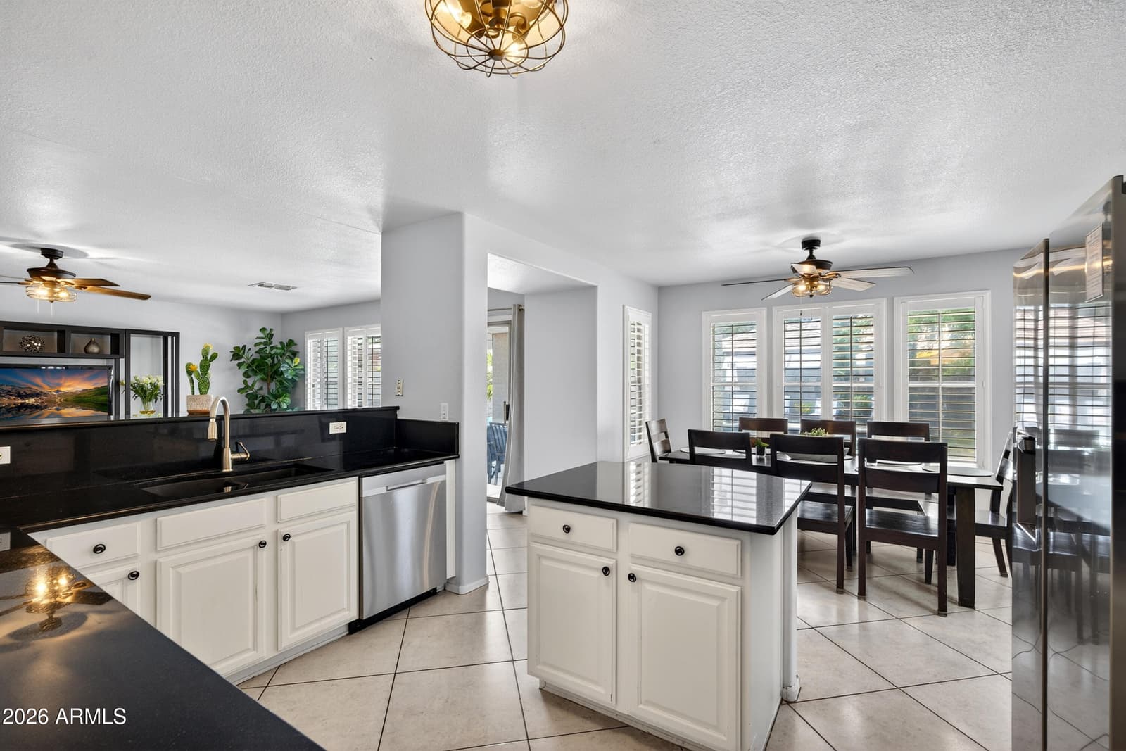 704 W La Pryor Lane, Gilbert, AZ 85233 — photo 12 of 54